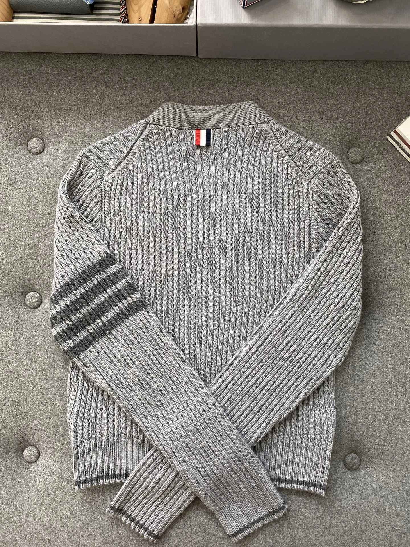 Bald Eagle-- 2row95 high quality version wool item:E-F801J2101H