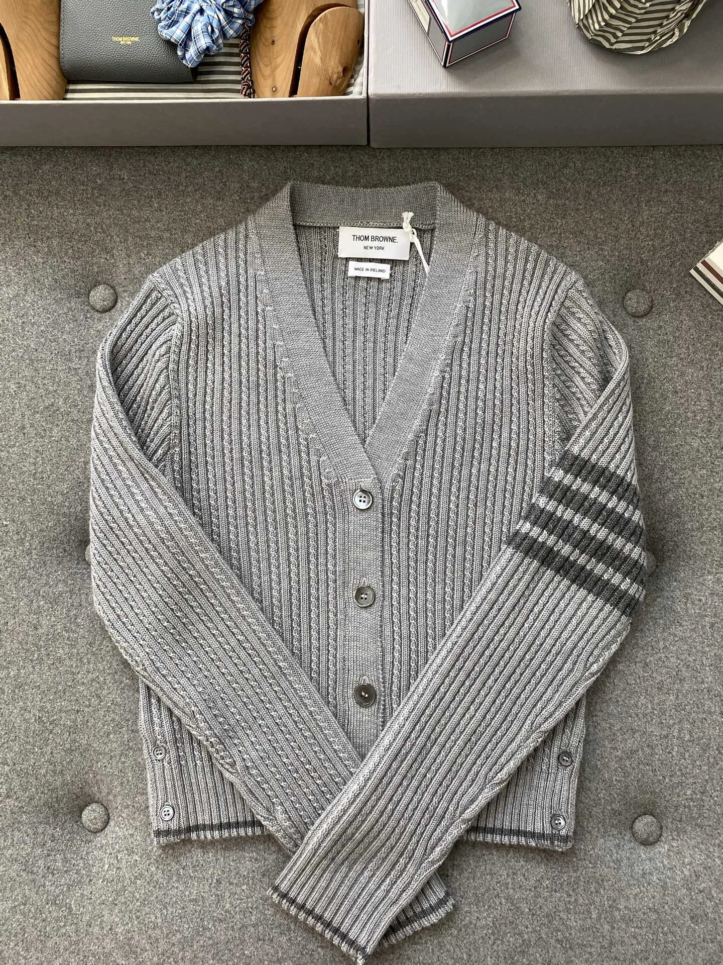 Bald Eagle-- 2row95 high quality version wool item:E-F801J2101H