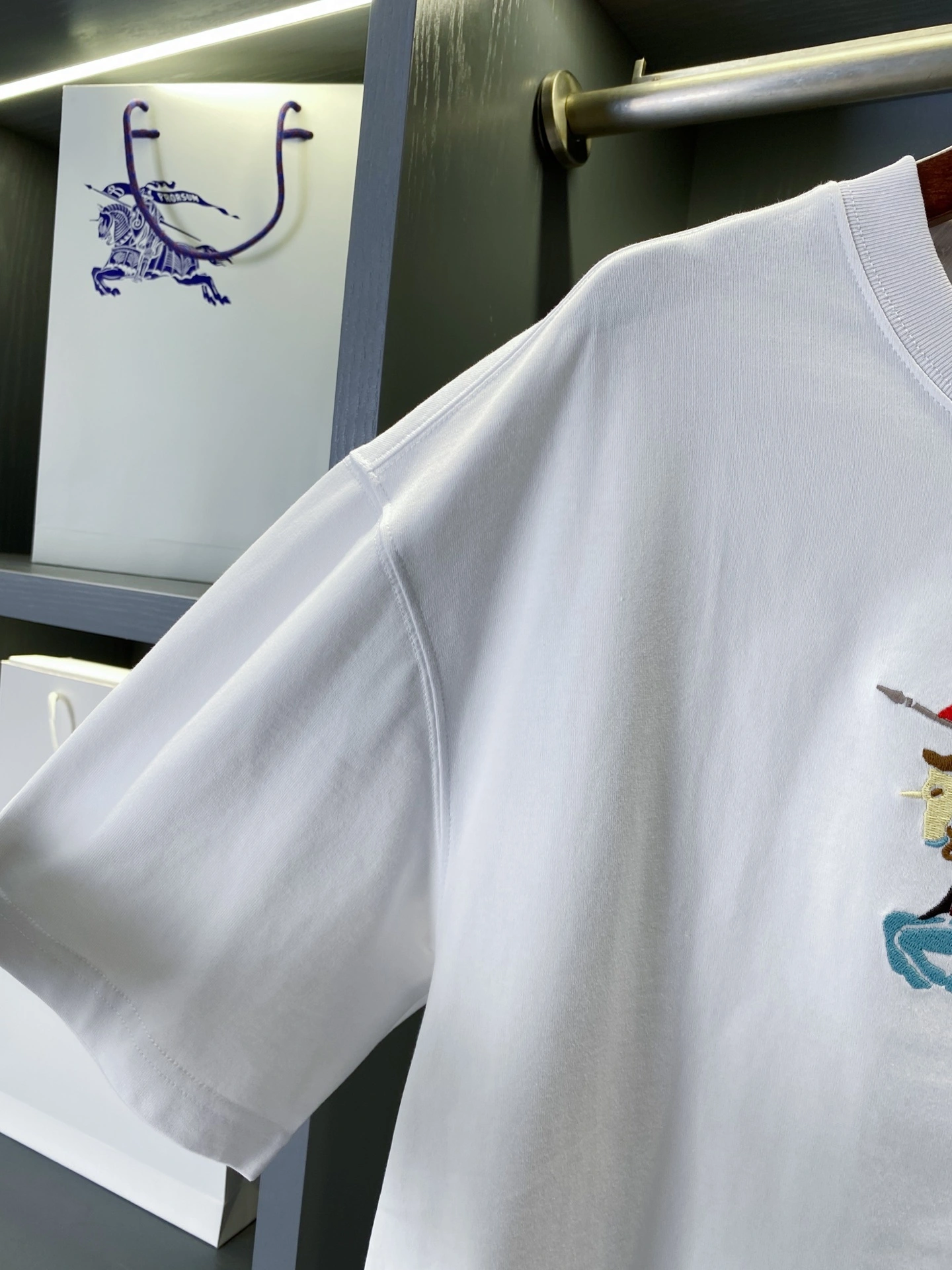Bald Eagle - 2ur25rry Cotton embroidery oversize 2colour item:E-F020H1213-2