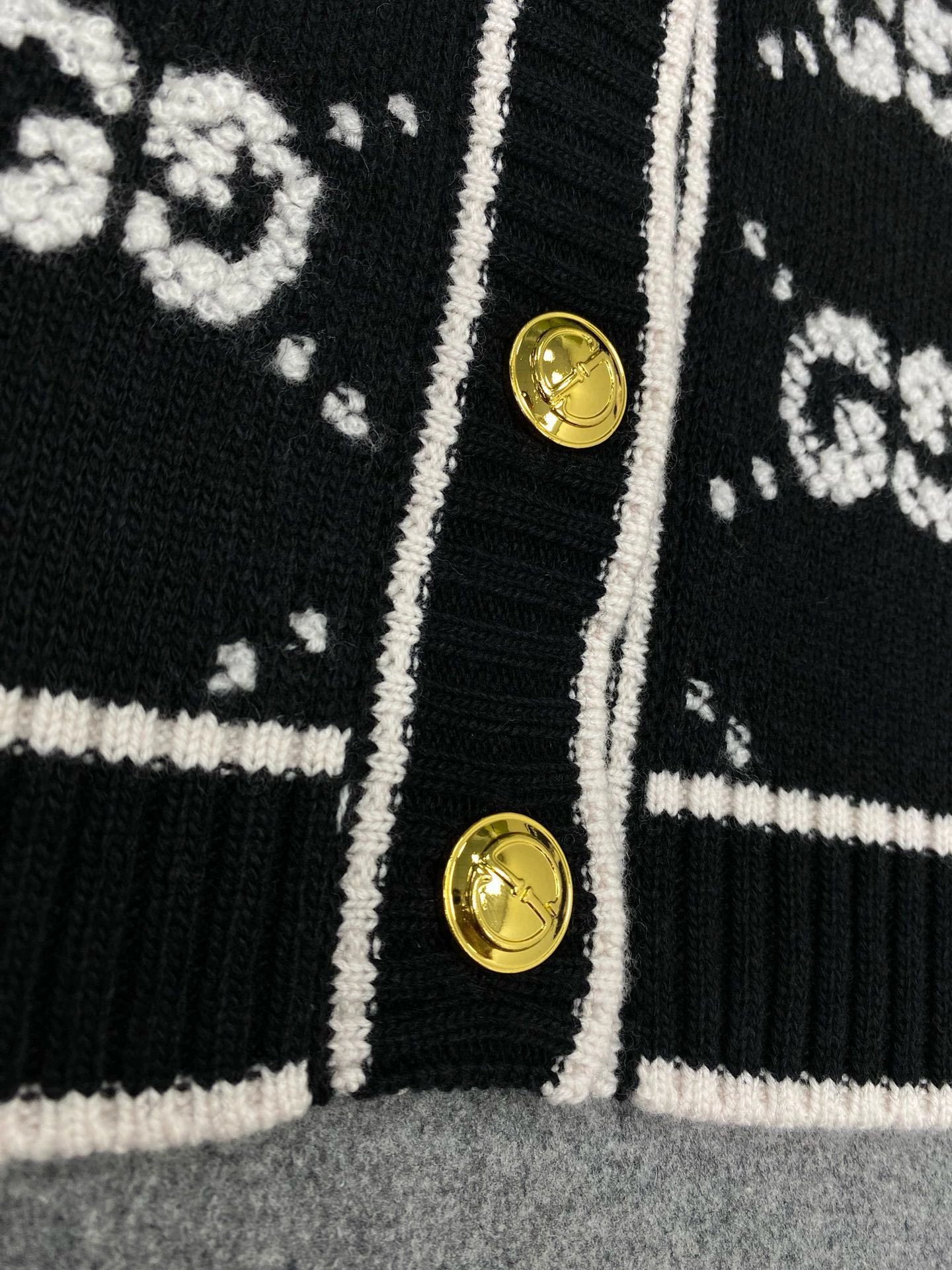 Bald Eagle-- 6u33i wool Knots velvet high quality version item:D-F801J5704