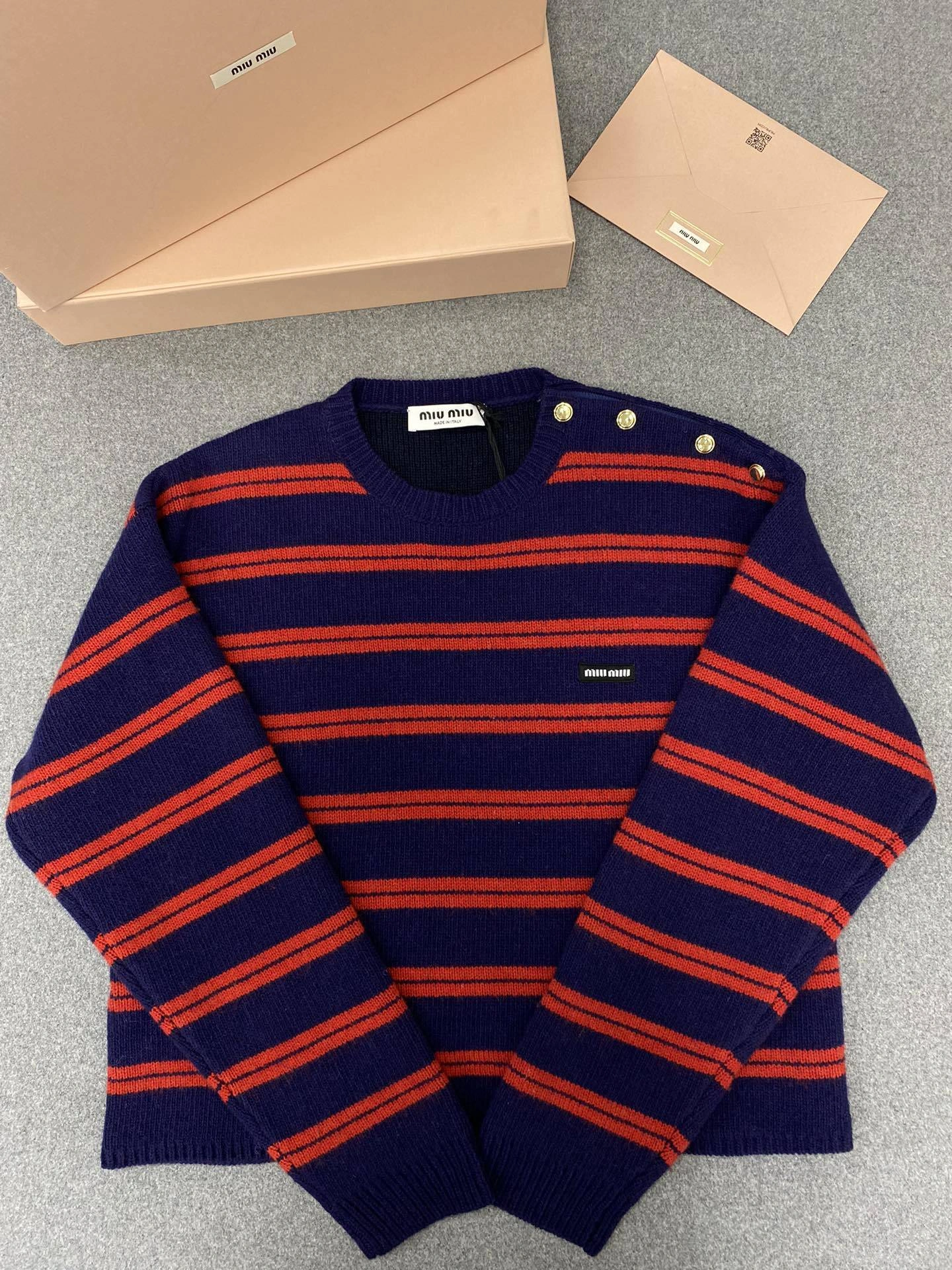 Bald Eagle-- 7iu7iu high quality version cashmere item: E-F801I2973H