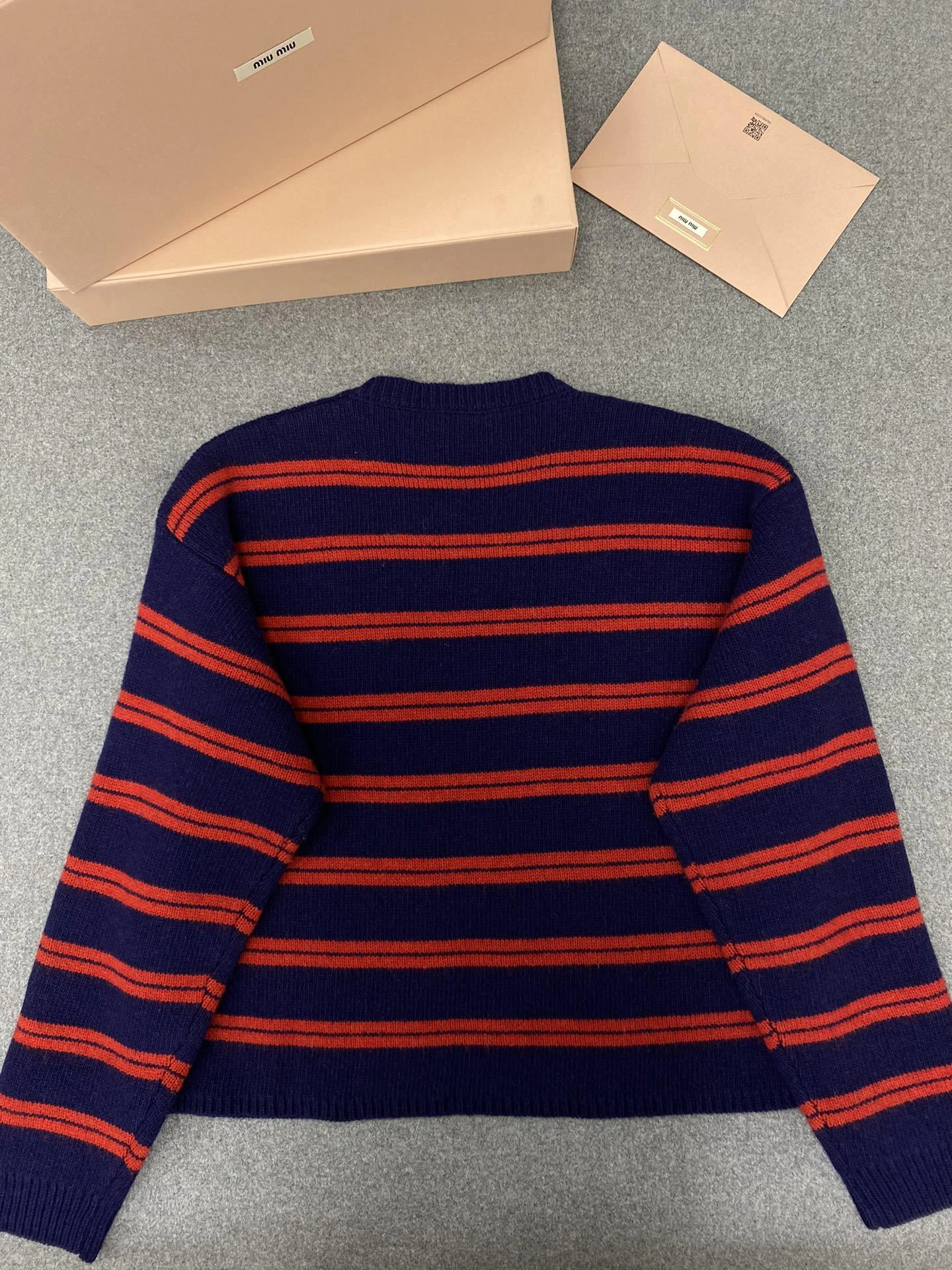 Bald Eagle-- 7iu7iu high quality version cashmere item: E-F801I2973H