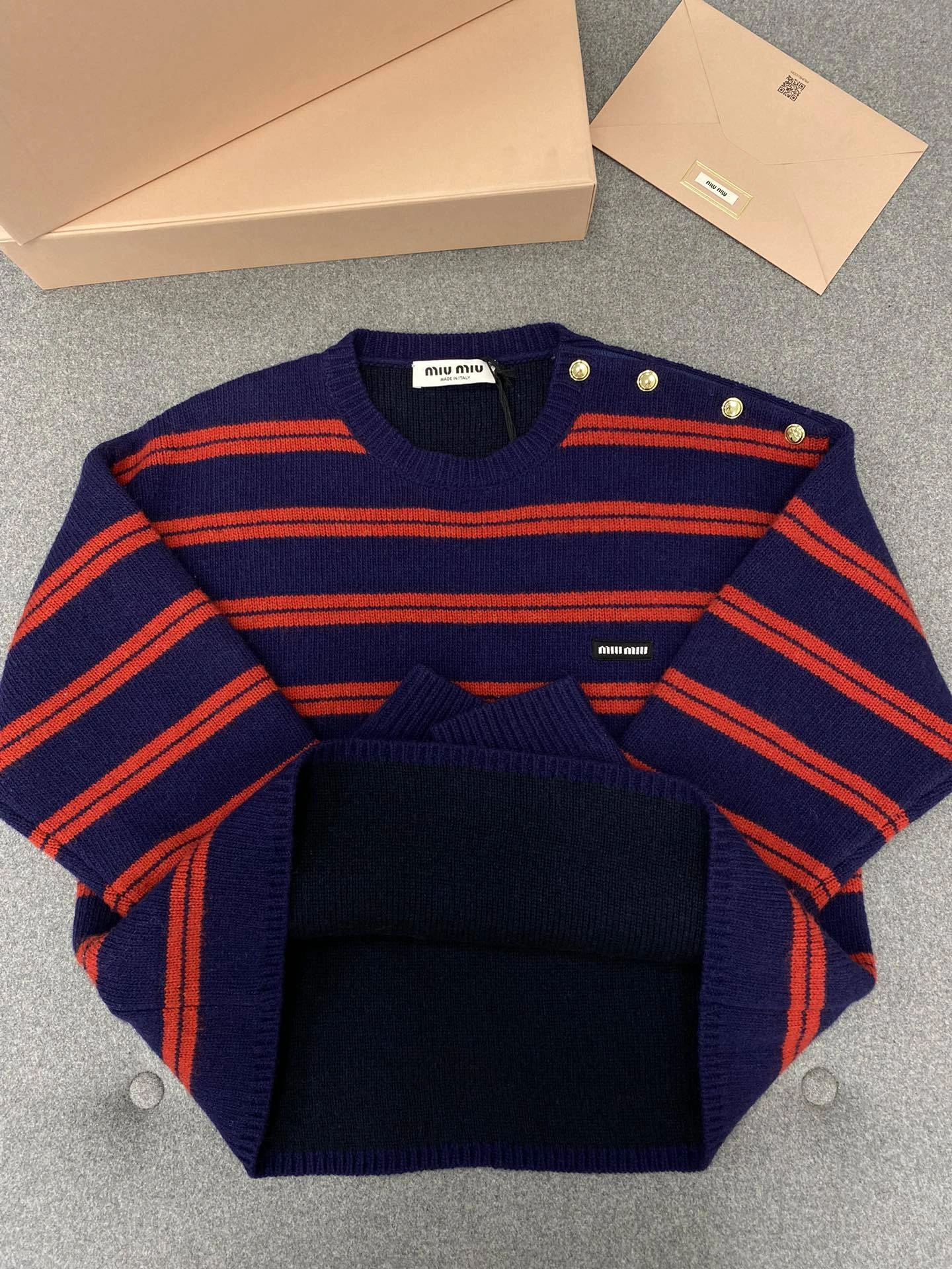 Bald Eagle-- 7iu7iu high quality version cashmere item: E-F801I2973H