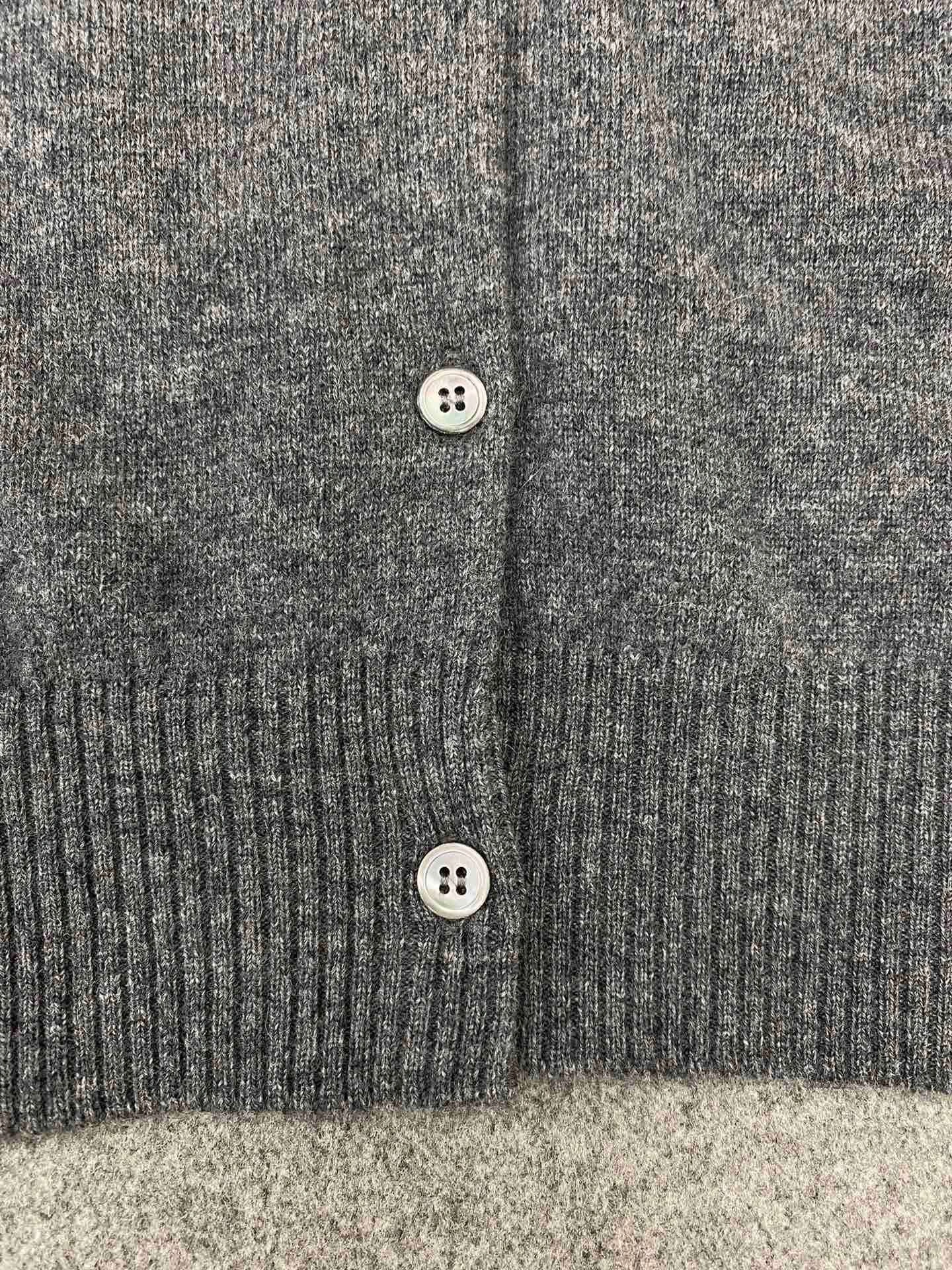 Bald Eagle-- 7iu7iu high quality version cashmere item:D-F801K3078