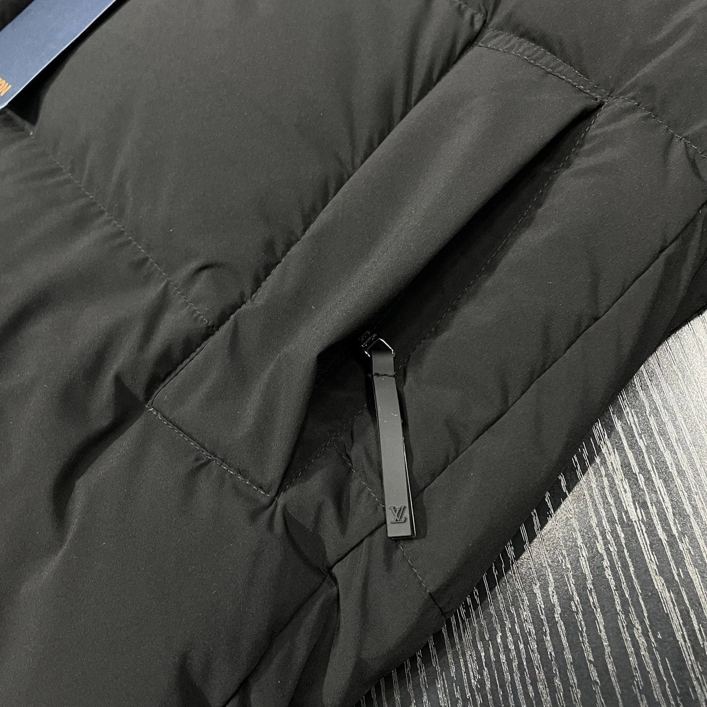Bald Eagle-- 8V Down jacket 90 white goose down item:E-F360K1828