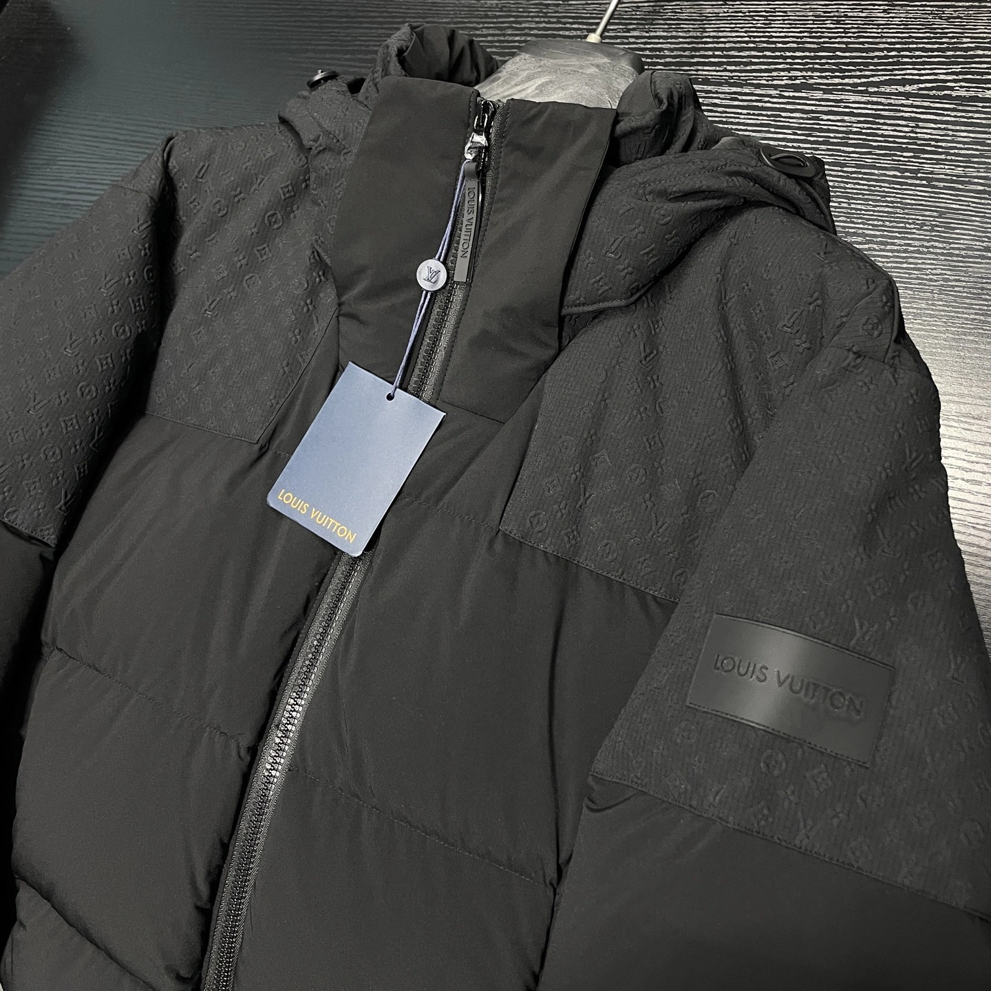 Bald Eagle-- 8V Down jacket 90 white goose down item:E-F360K1828