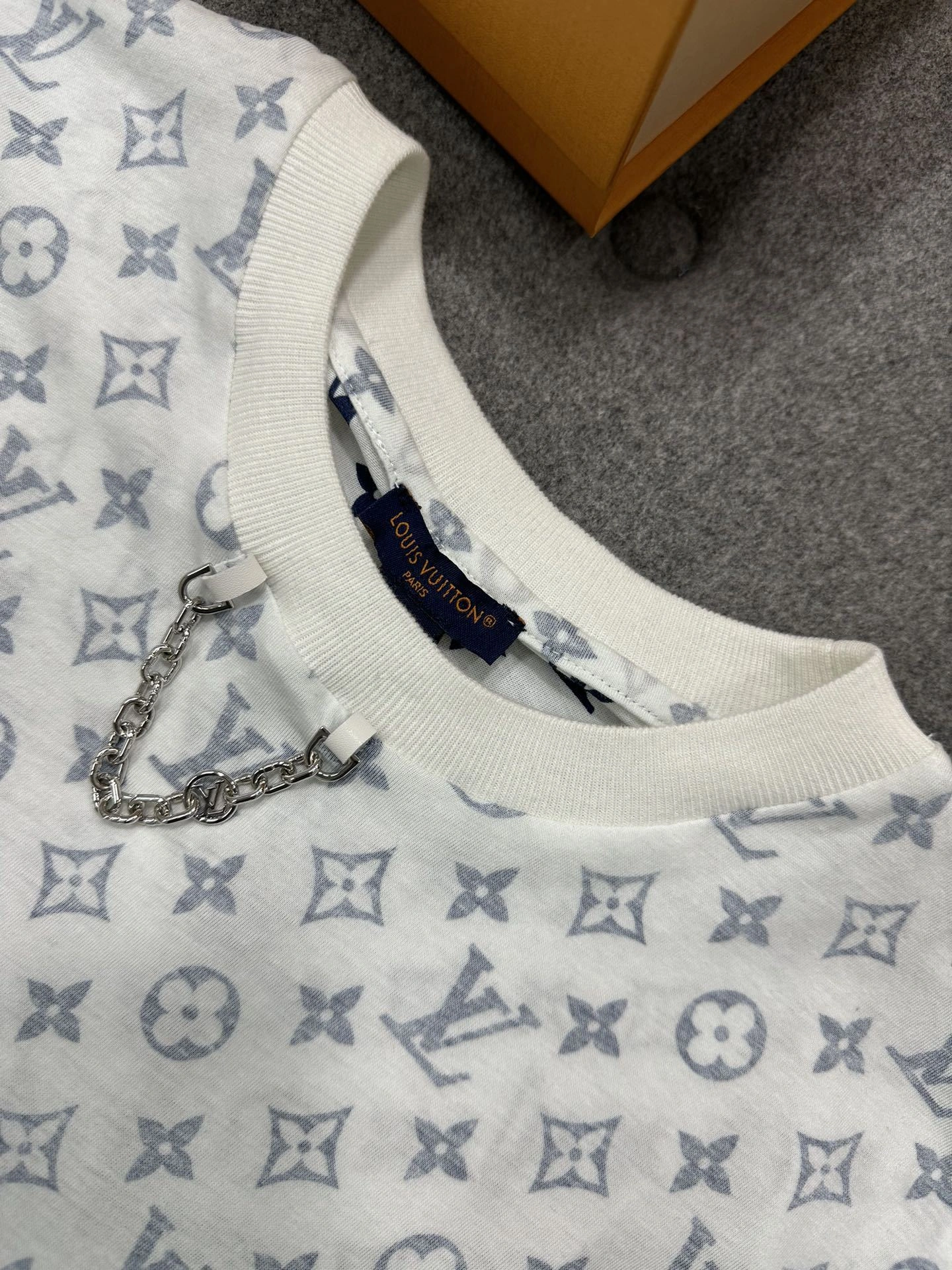 Bald Eagle-- 8V cotton item: D-F801E2532