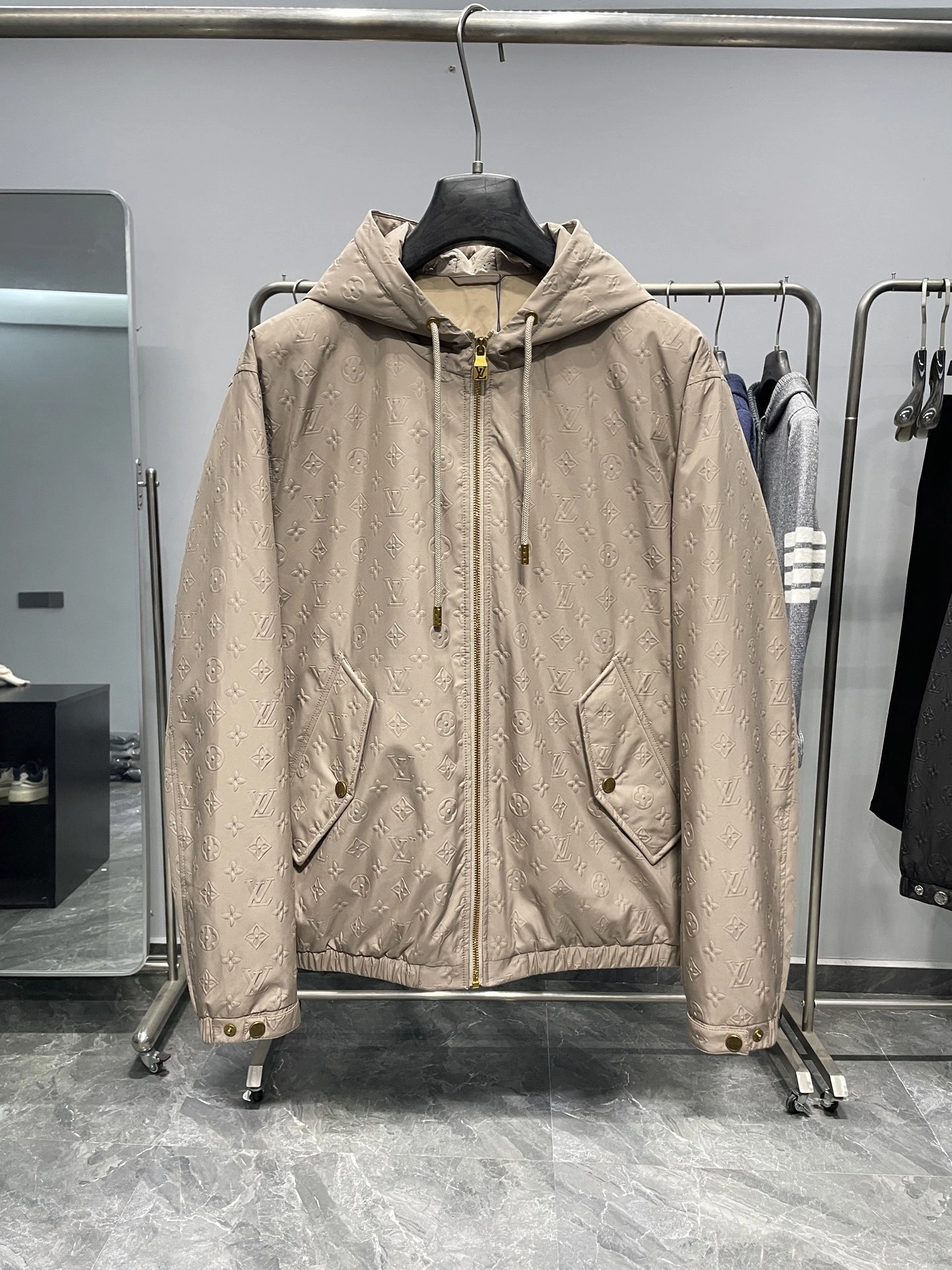 Bald Eagle-- 8V high quality version Down jacket 2Colour item:E-F360K1807-2