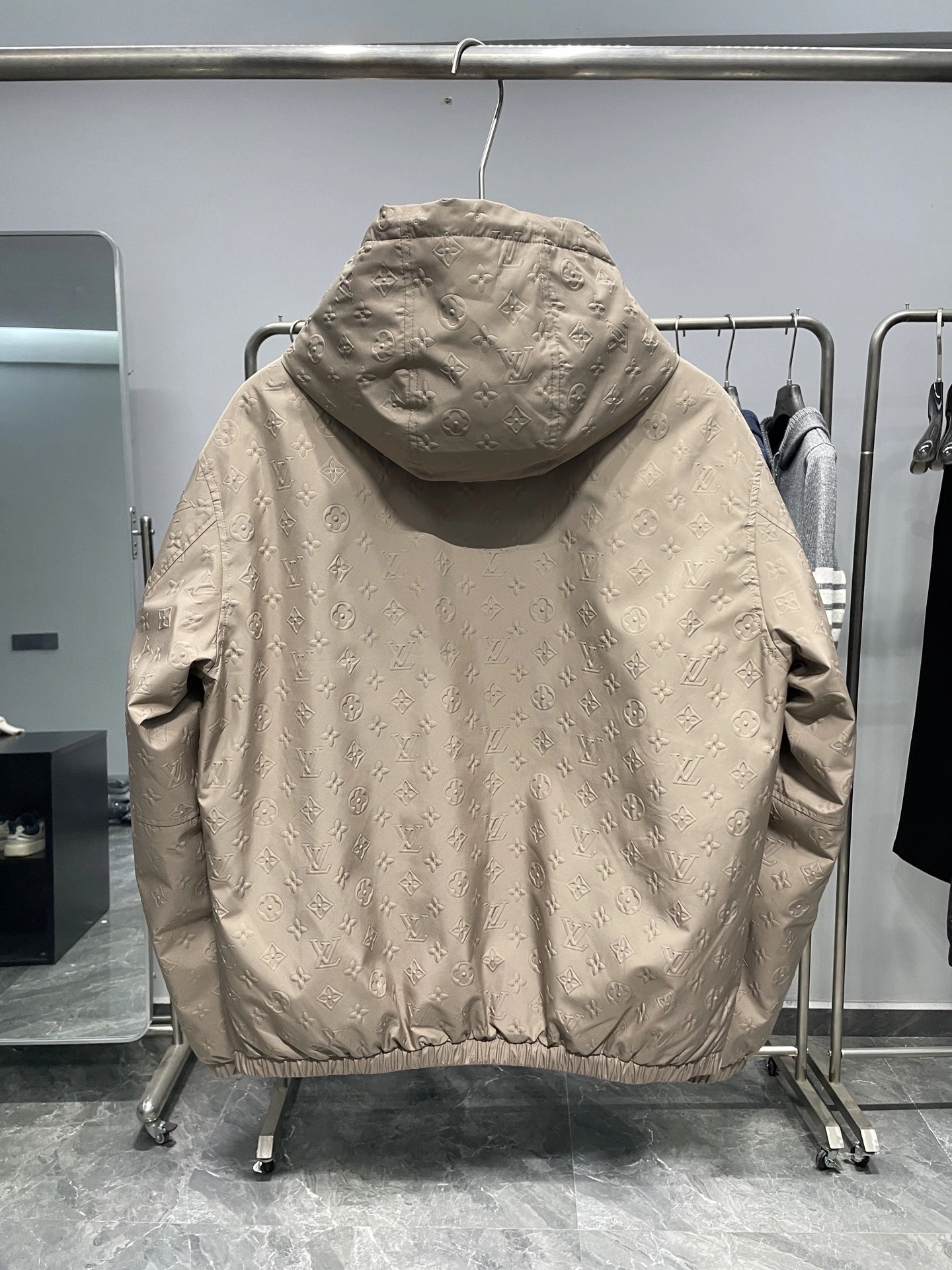 Bald Eagle-- 8V high quality version Down jacket 2Colour item:E-F360K1807-2