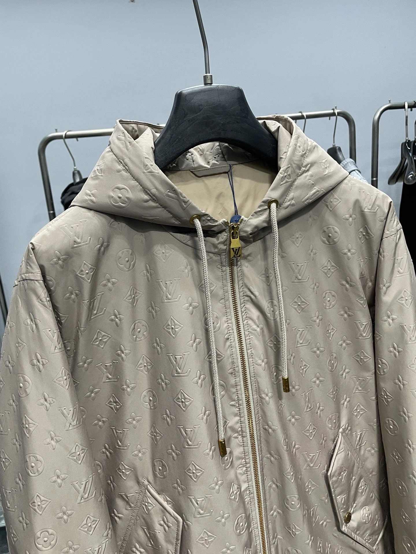 Bald Eagle-- 8V high quality version Down jacket 2Colour item:E-F360K1807-2