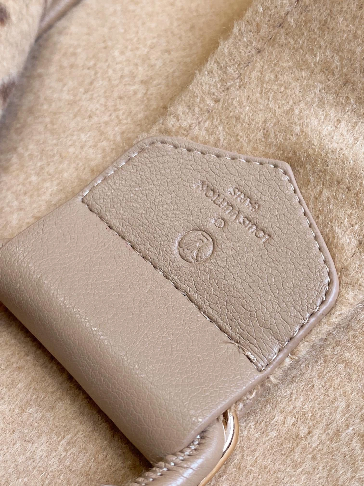 Bald Eagle-- 8V high quality version Wool lambskin item:D-F020K0122