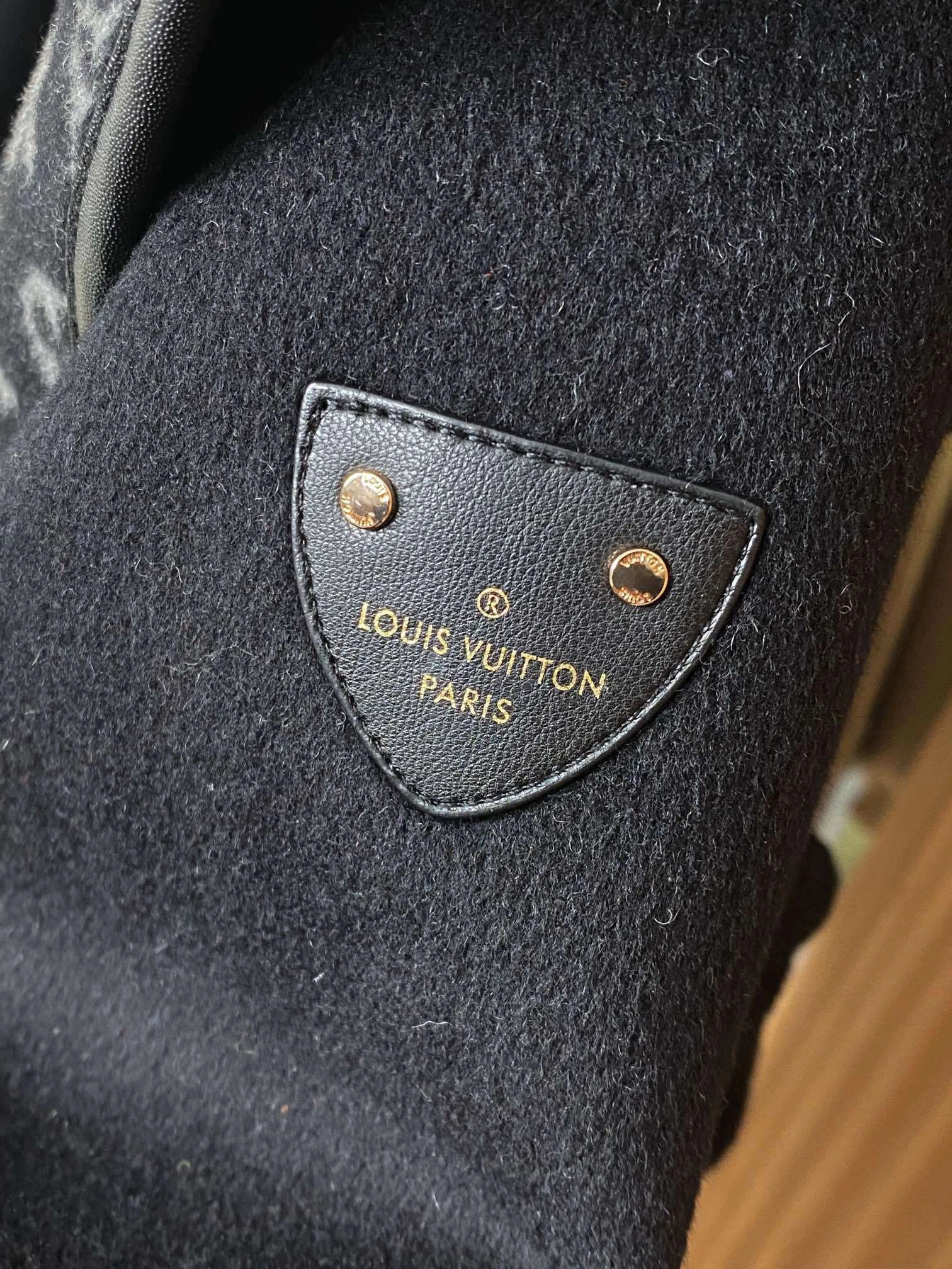 Bald Eagle-- 8V high quality version cashmere Wool lambskin item:D-F020K0119