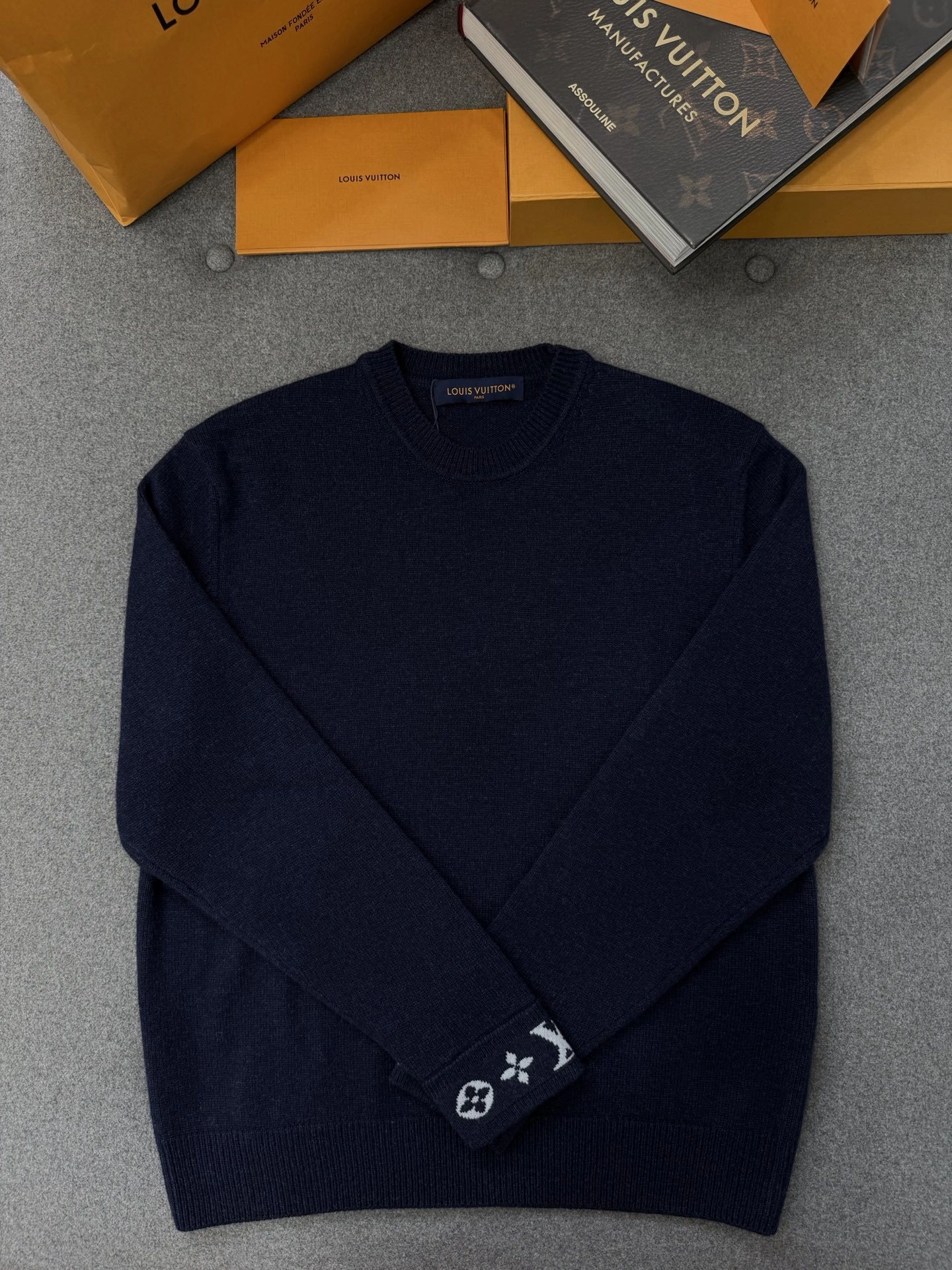Bald Eagle-- 8V high quality version cashmere oversized item:E-F801L2778H