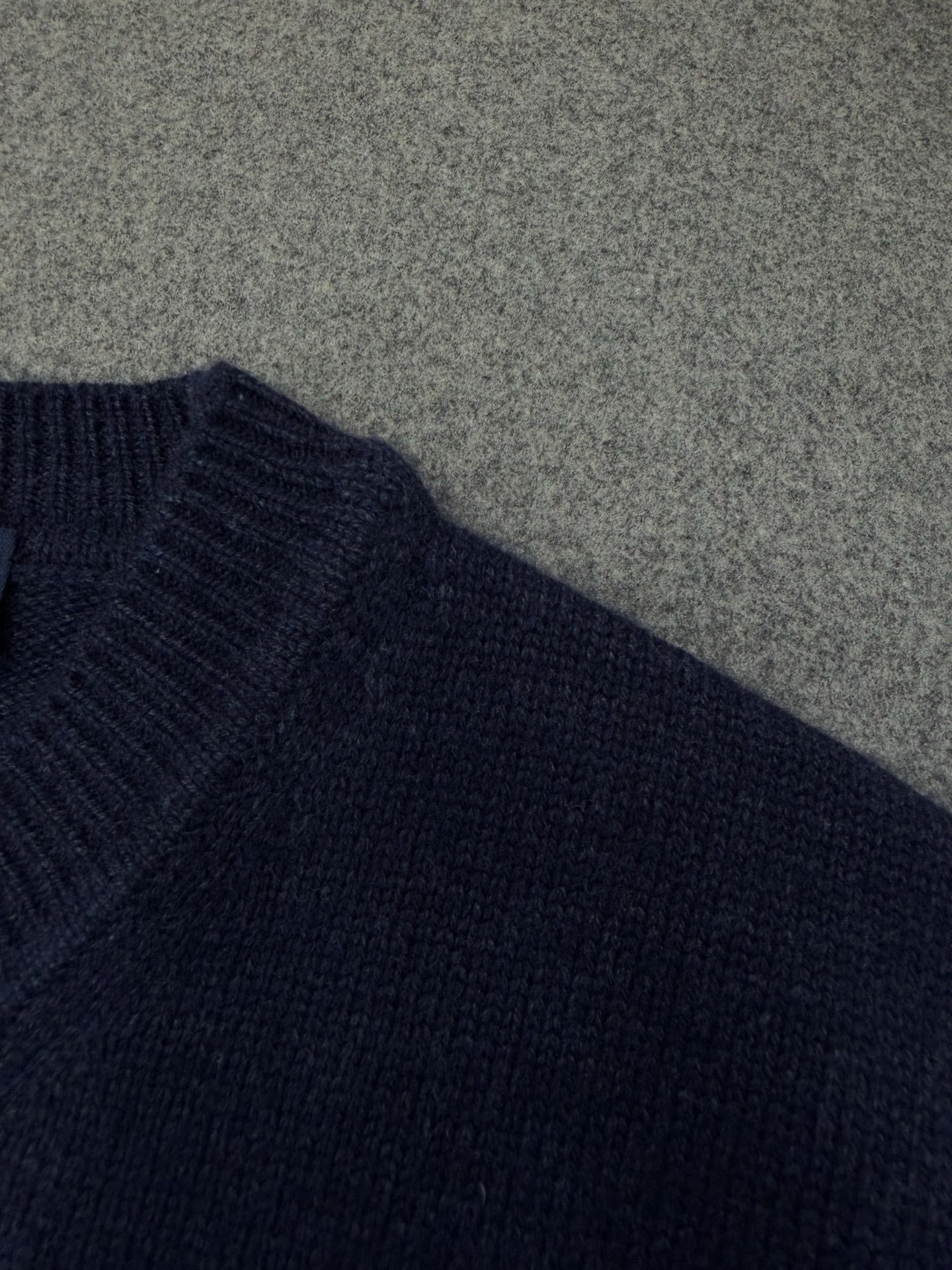 Bald Eagle-- 8V high quality version cashmere oversized item:E-F801L2778H