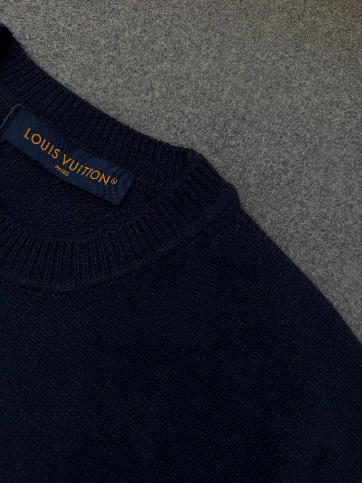Bald Eagle-- 8V high quality version cashmere oversized item:E-F801L2778H
