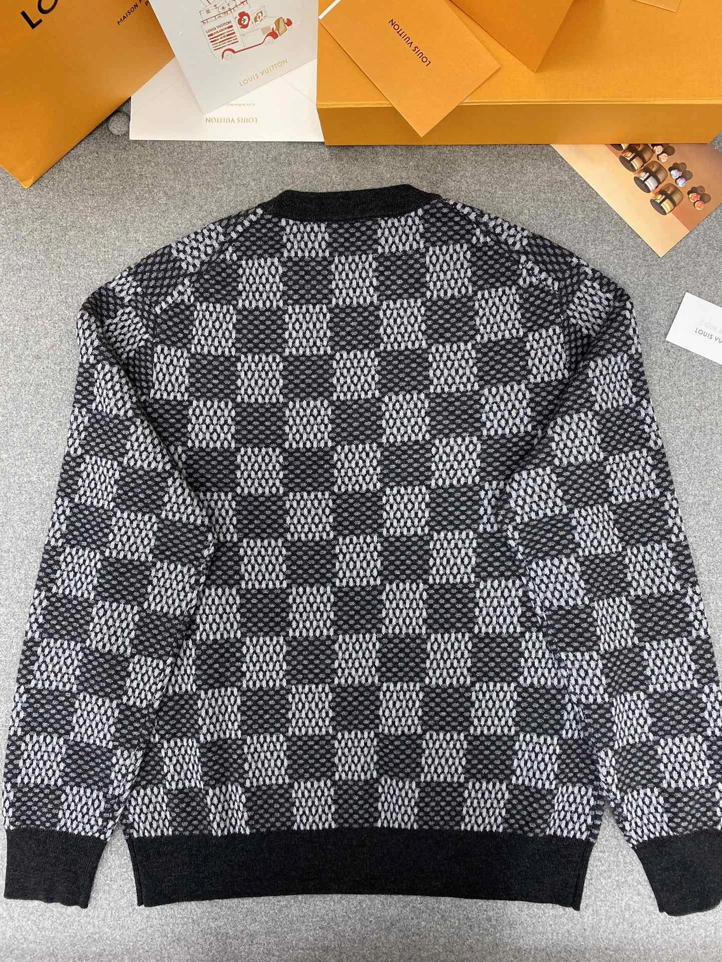 Bald Eagle-- 8V high quality version wool item:D-F801K3082