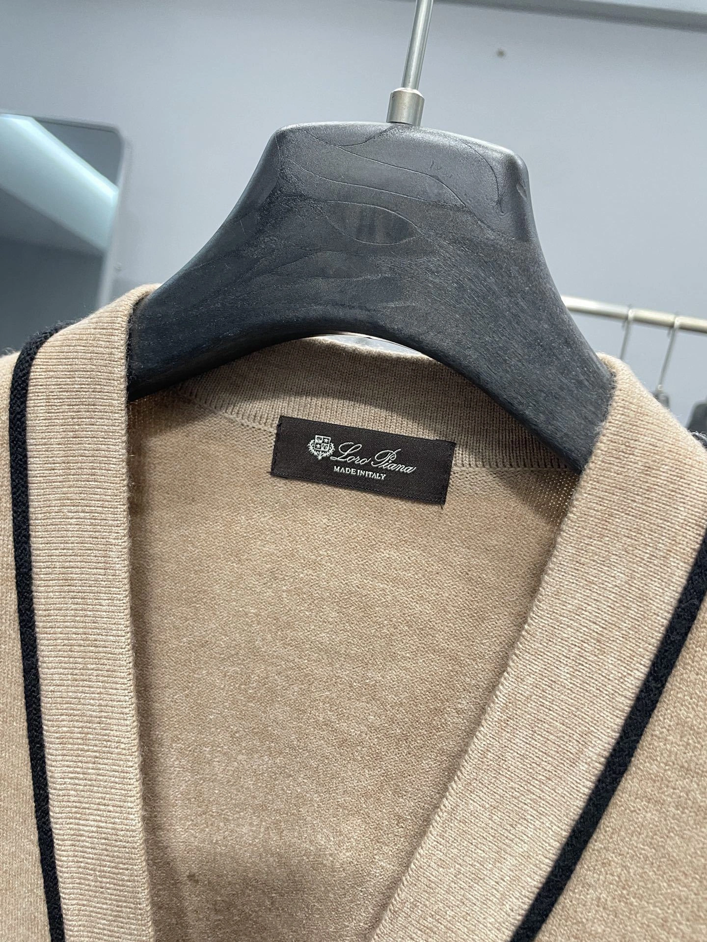 Bald Eagle-- 8oro Pi191 wool 3colour item:E-F360K1964-3