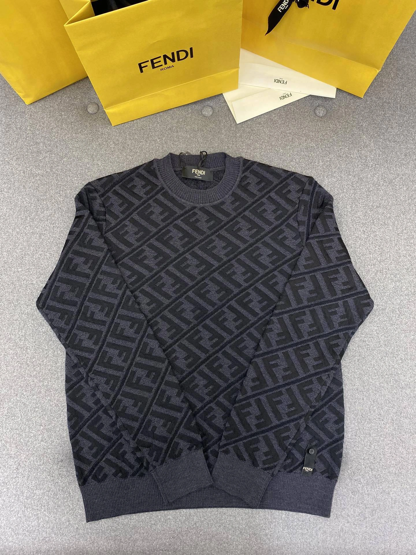 Bald Eagle-- F594i high quality version wool item:D-F801K3084