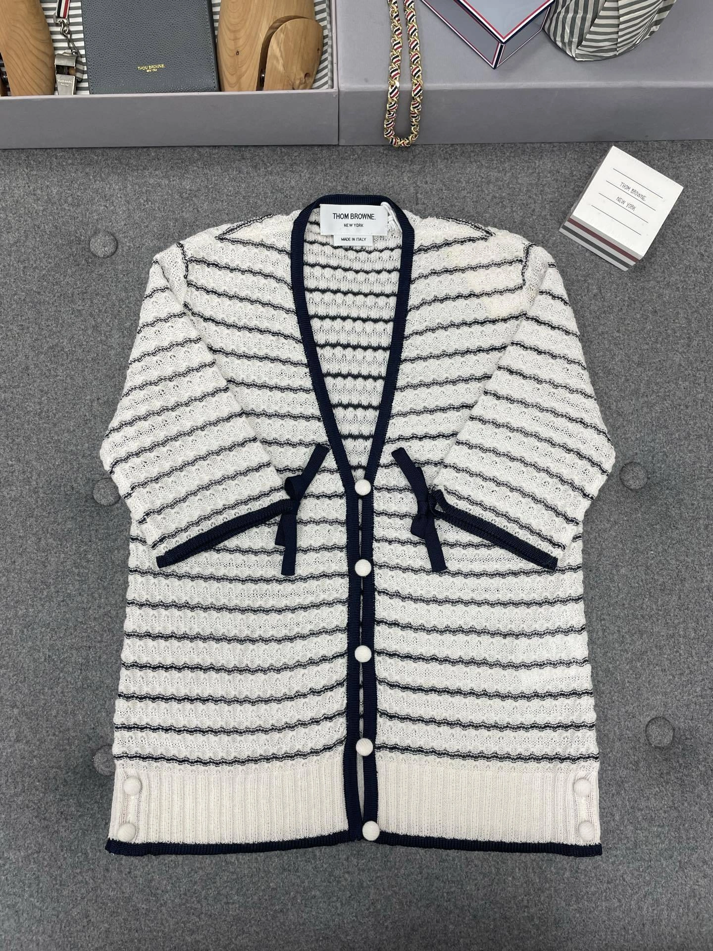 Bald Eagle- 2row95 cashmere mulberry silk item:E-F801F1201