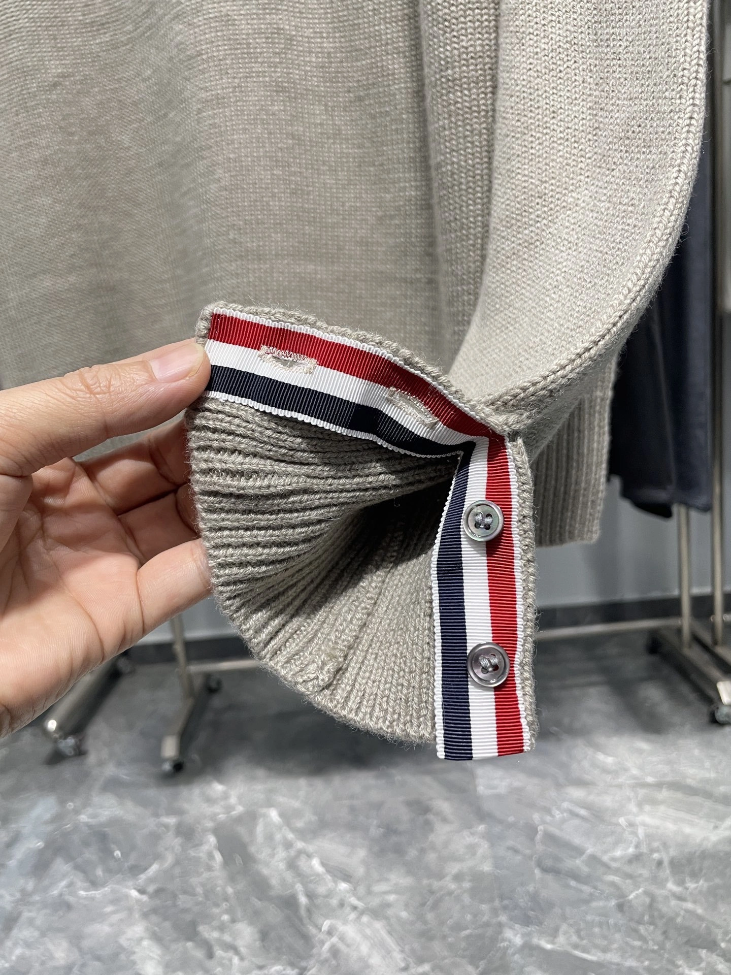 Bald Eagle- 2row95 wool oversize 3colour item:E-F360K0324-3