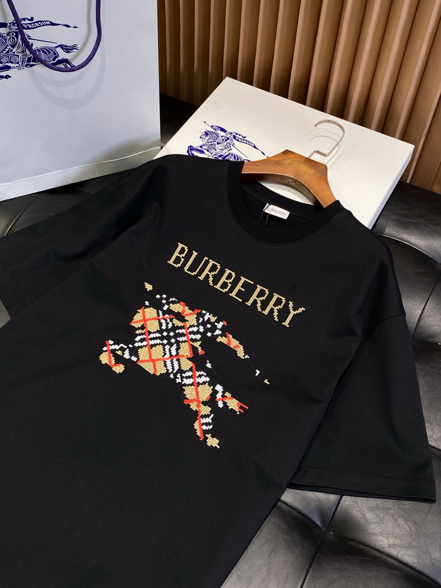 Bald Eagle- 2ur25rry cotton embroidery oversize 2colour item:E-F020E1819-2