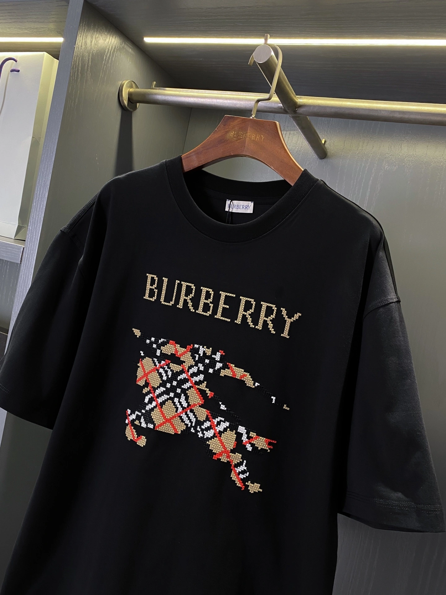 Bald Eagle- 2ur25rry cotton embroidery oversize 2colour item:E-F020E1819-2
