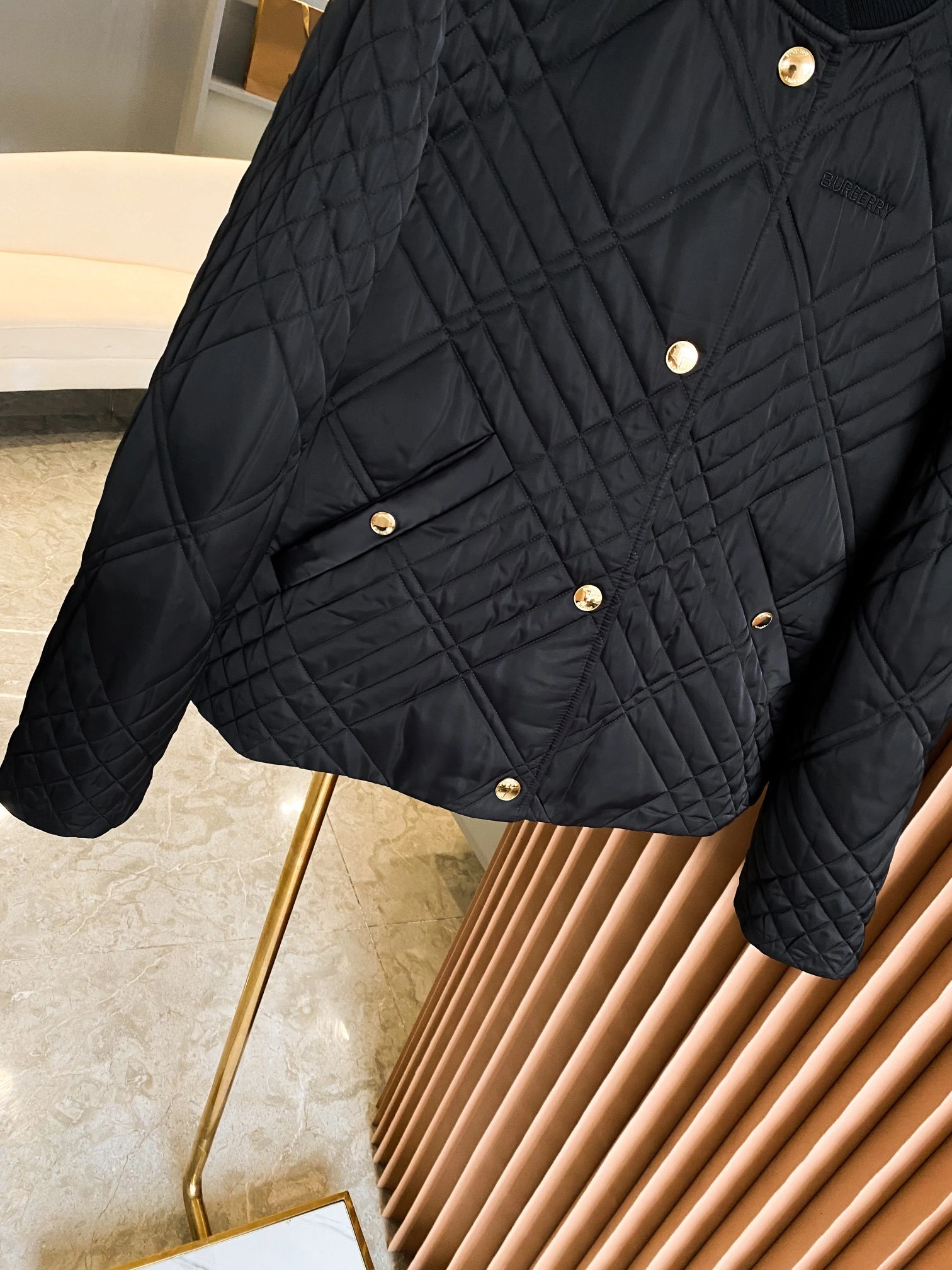 Bald Eagle- 2ur25rry high quality version item:D-F020K2205
