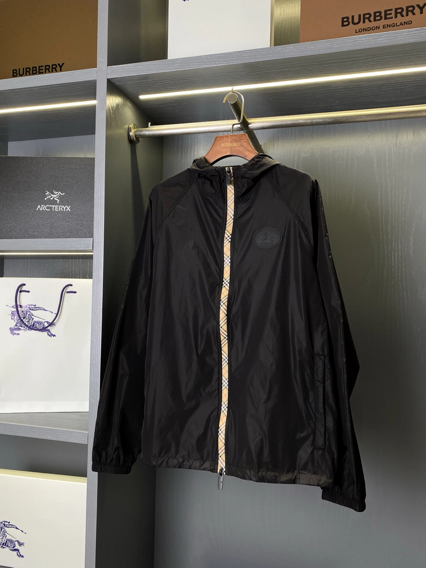 Bald Eagle- 2ur25rry nylon oversize 2colour item:E-F020J3737-2