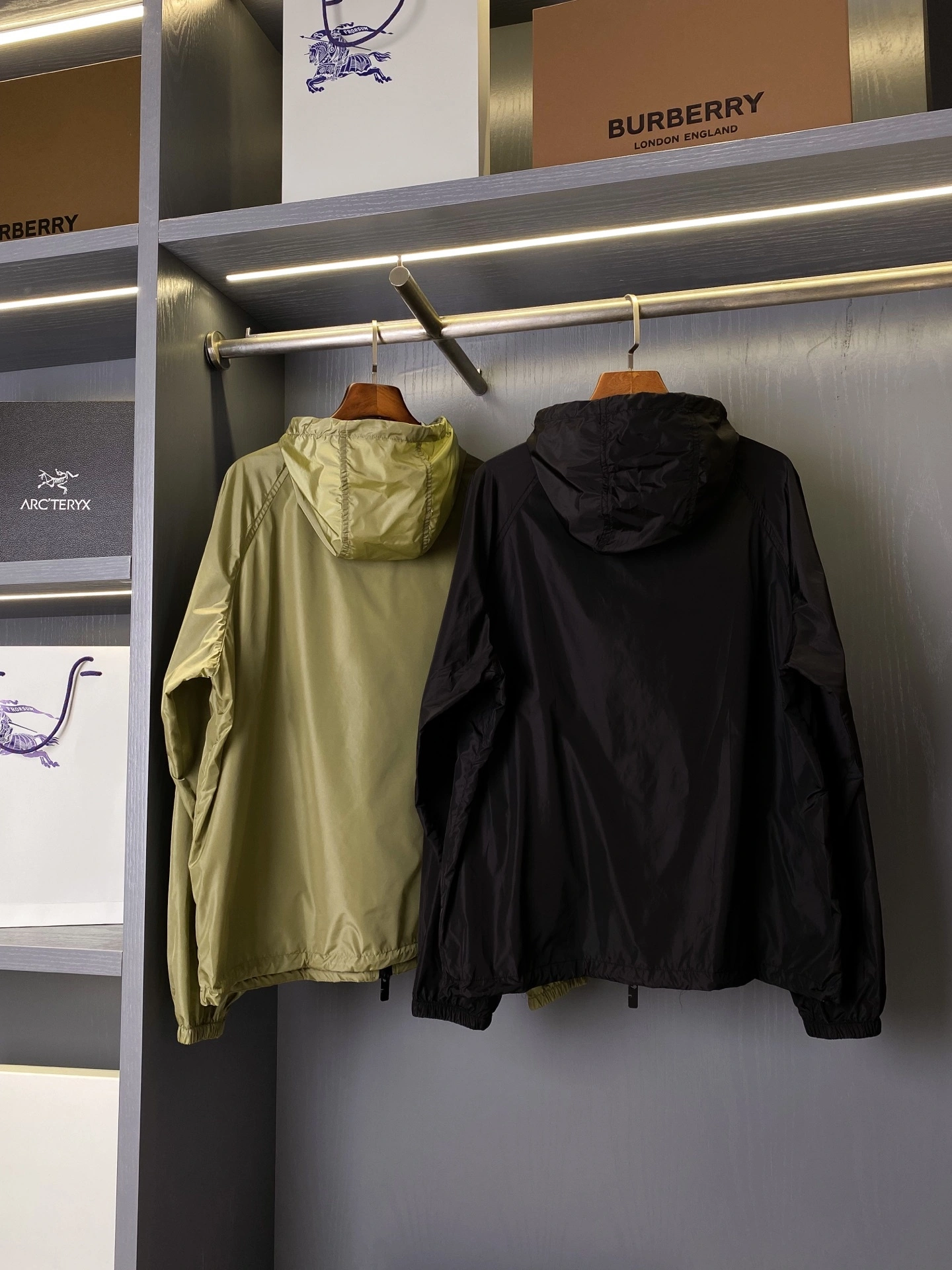 Bald Eagle- 2ur25rry nylon oversize 2colour item:E-F020J3737-2