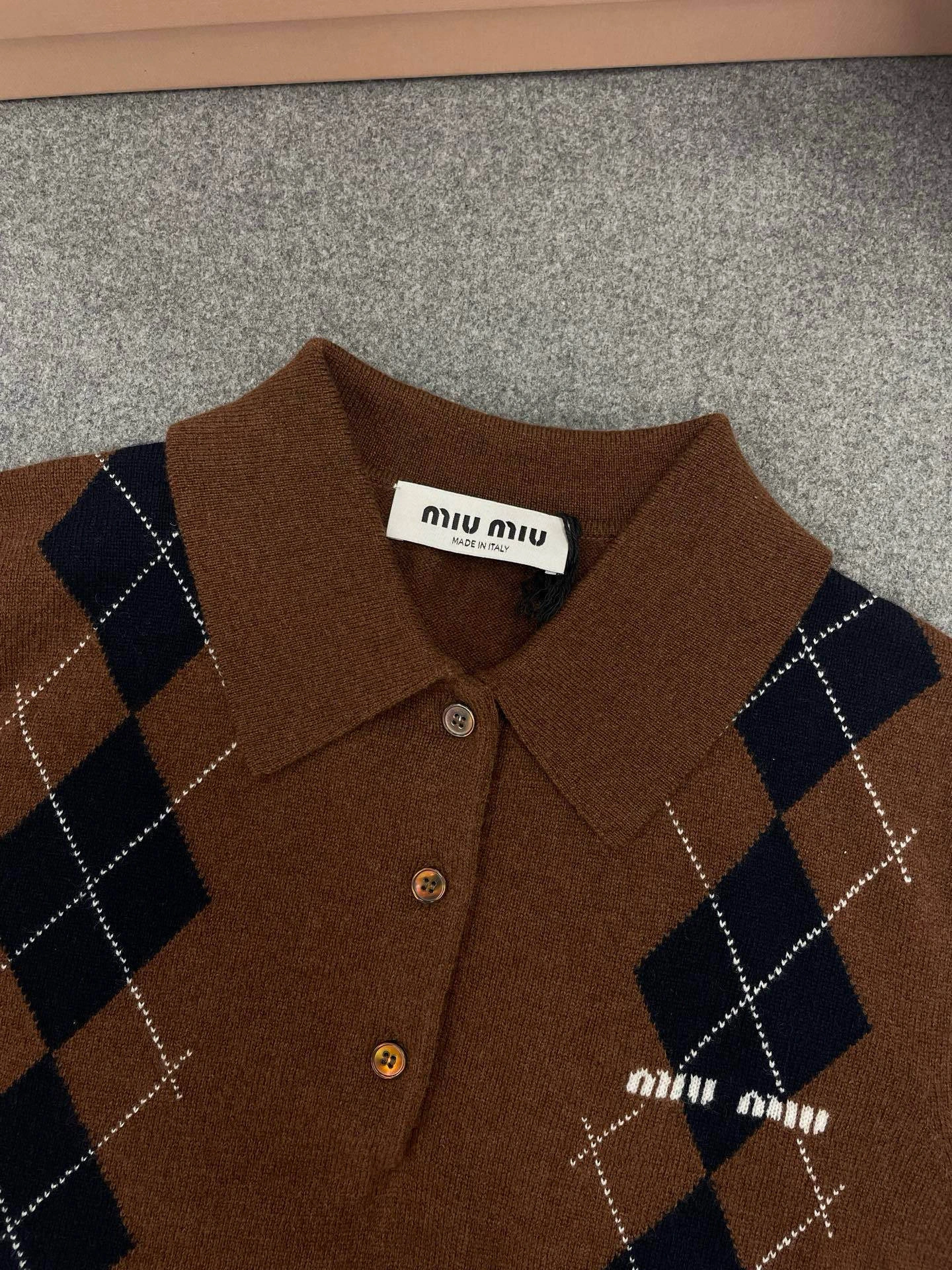 Bald Eagle- 7iu7iu Polo cashmere item:E-F801F1210
