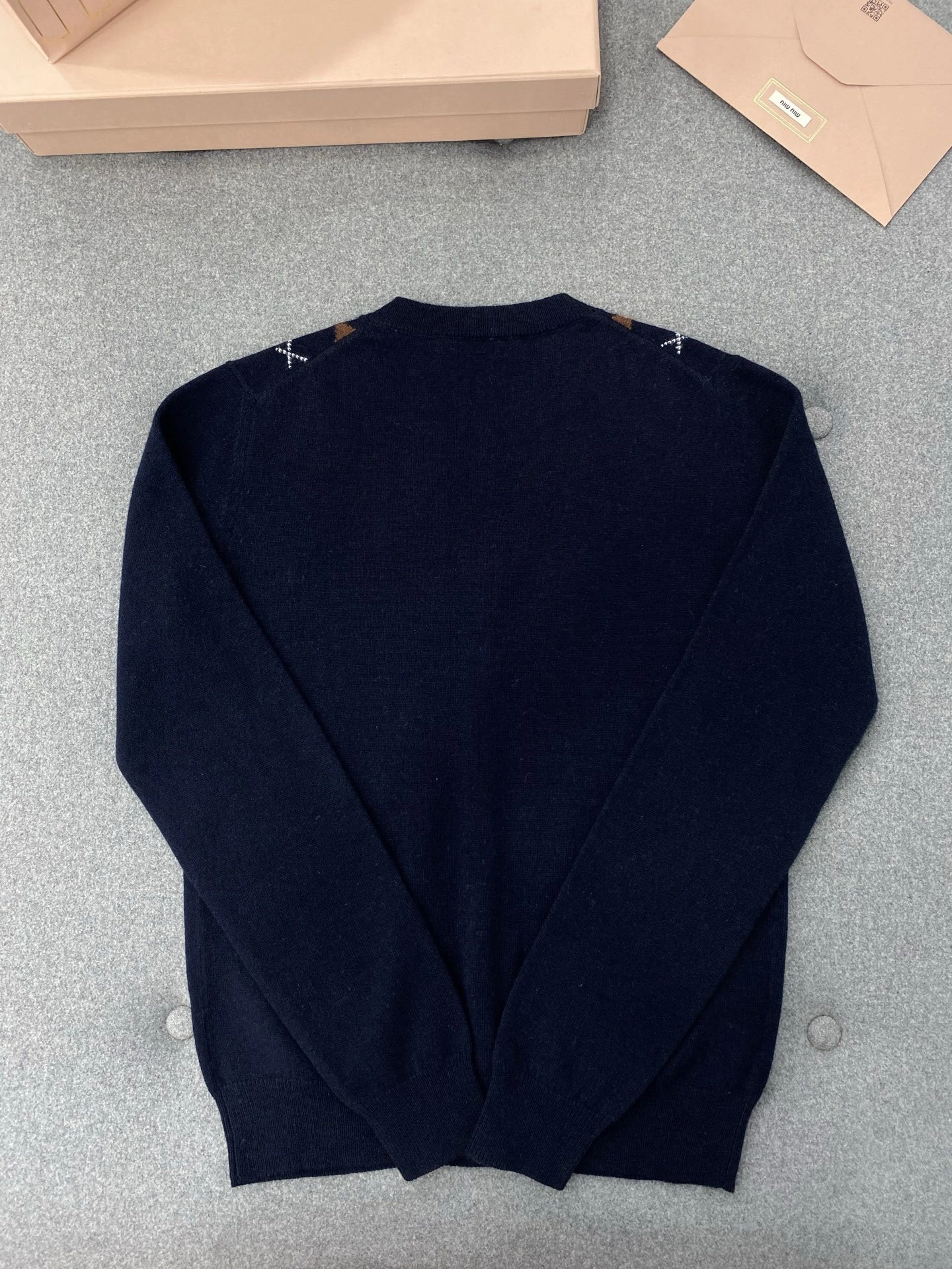 Bald Eagle- 7iu7iu high quality version cashmere item:E-F801J2529H