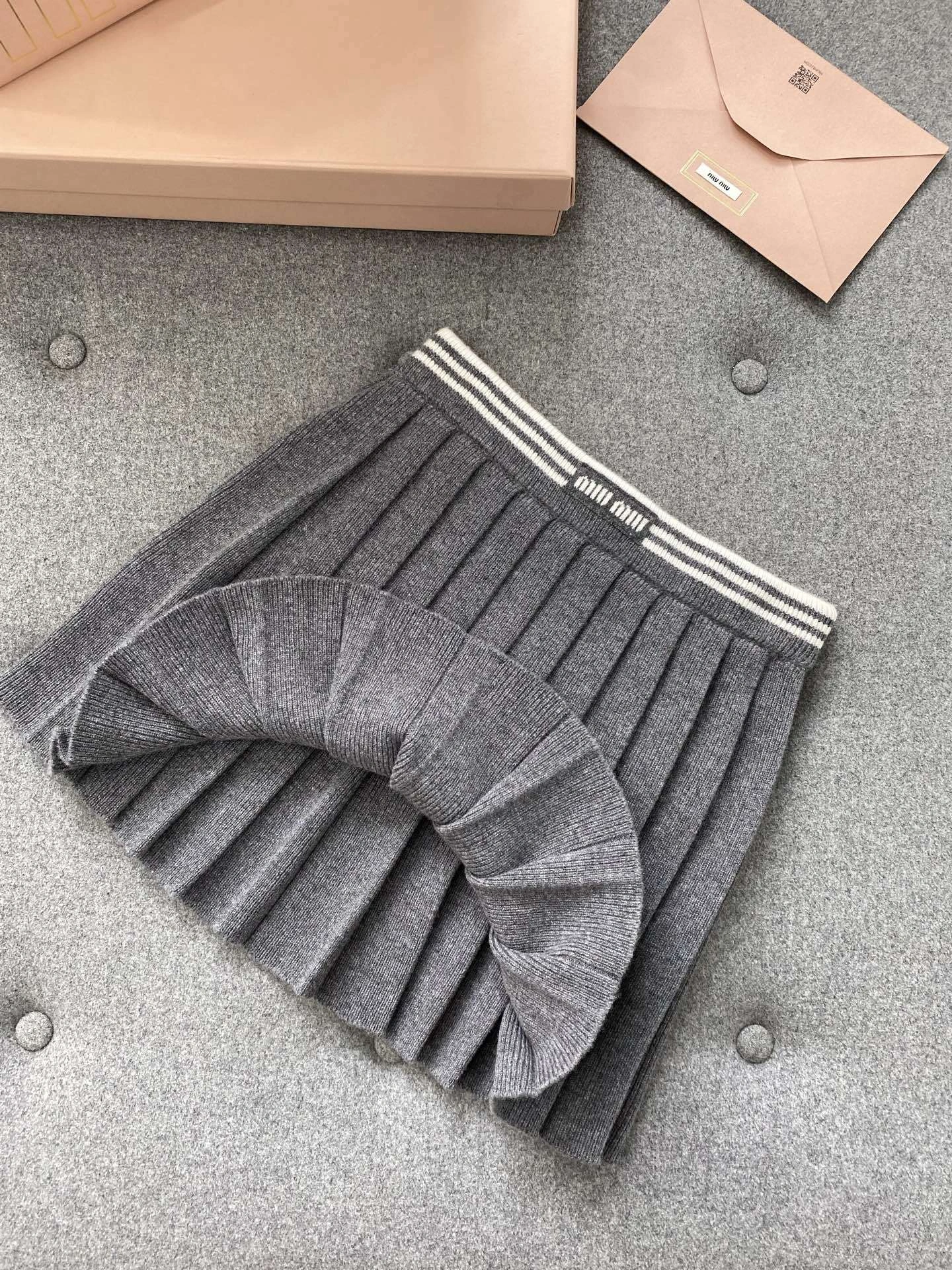 Bald Eagle- 7iu7iu high quality version wool cashmere item:E-F801J2516H