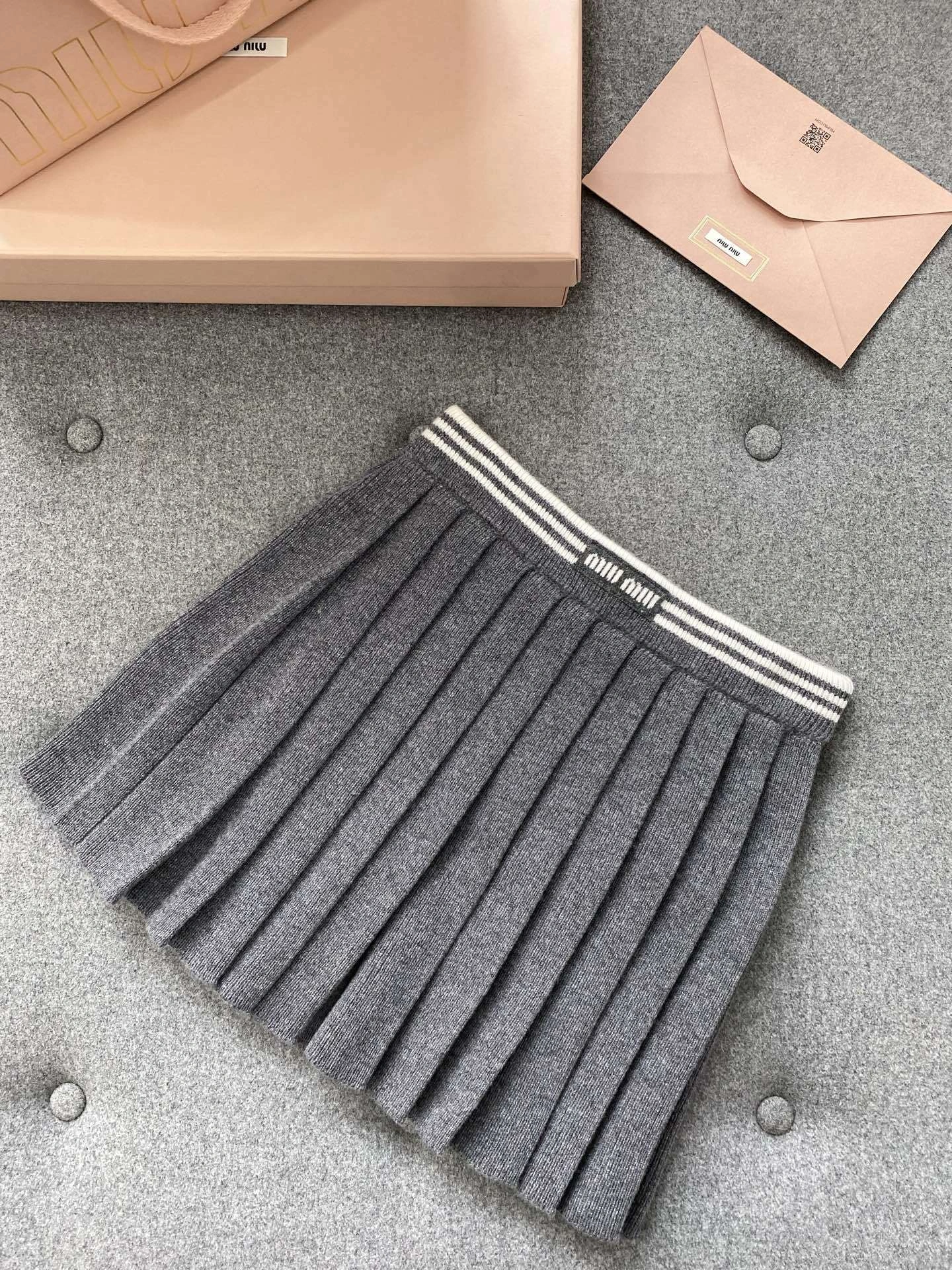 Bald Eagle- 7iu7iu high quality version wool cashmere item:E-F801J2516H