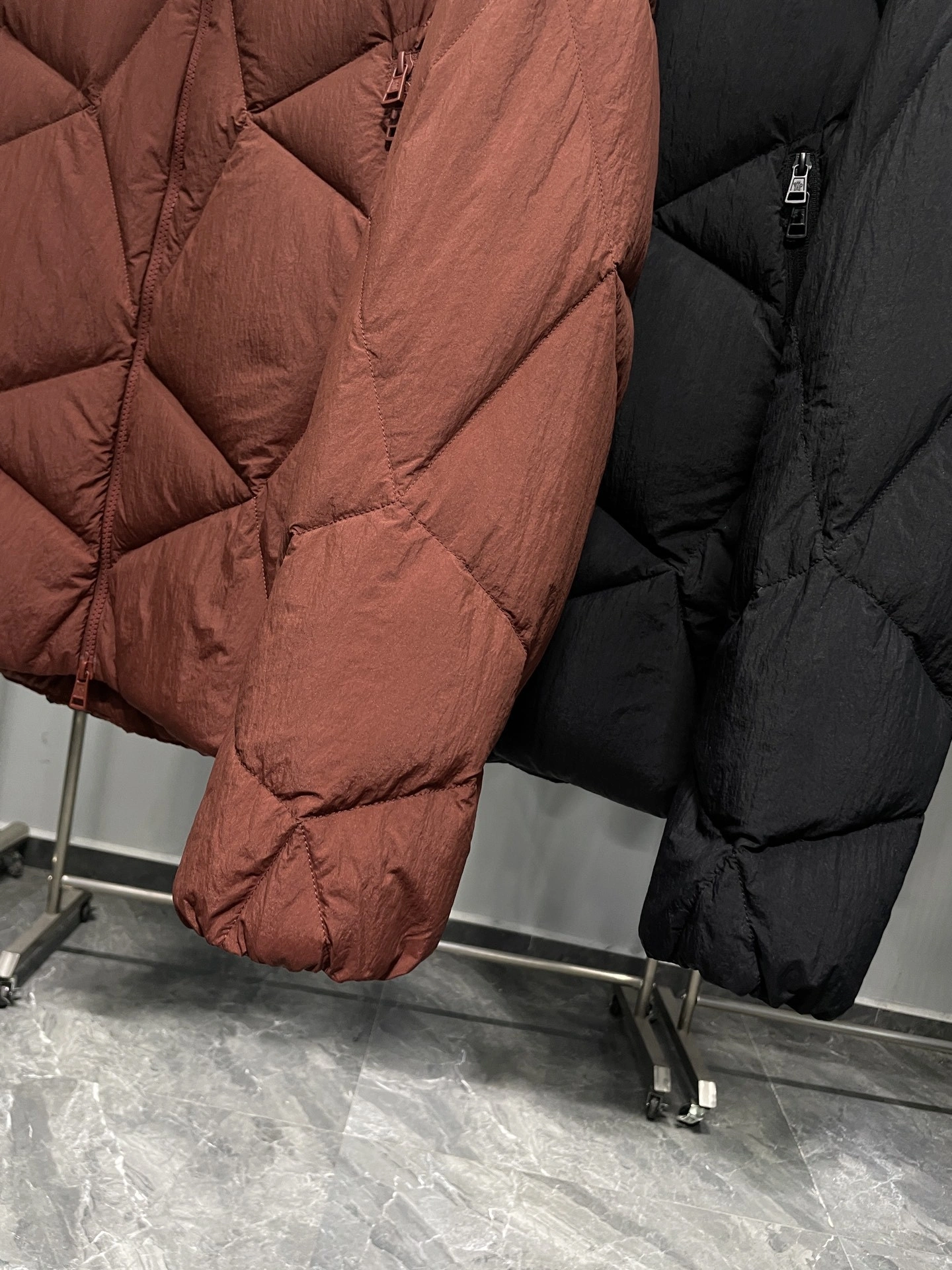 Bald Eagle- 7o9385r Down jacket 90 white duck down 2colour item:E-F360K0309-2
