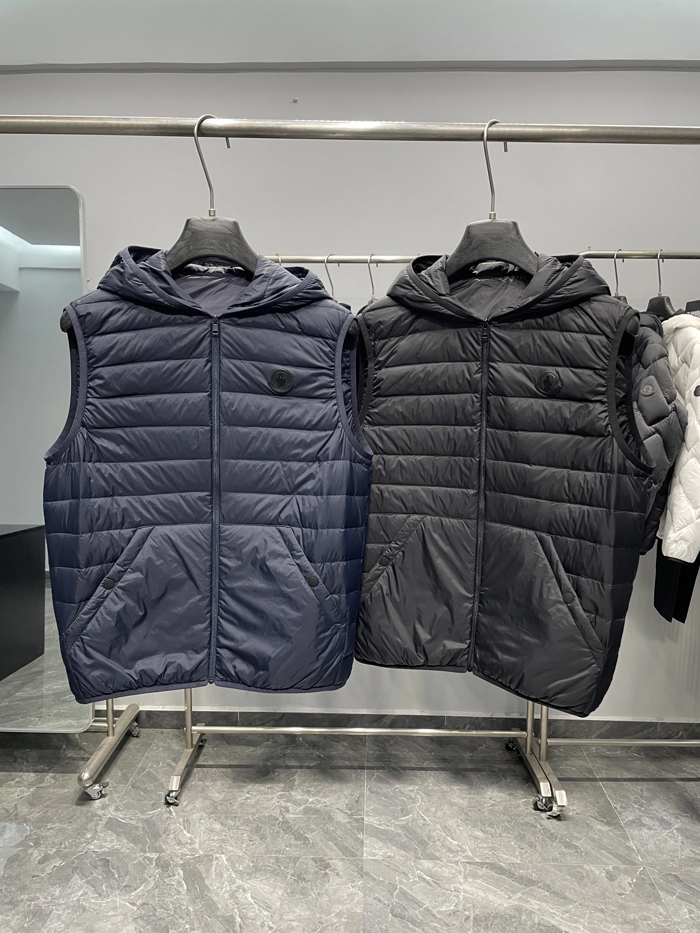 Bald Eagle- 7o9385r Down jacket 90 white duck down 2colour item:E-F360K0311-2