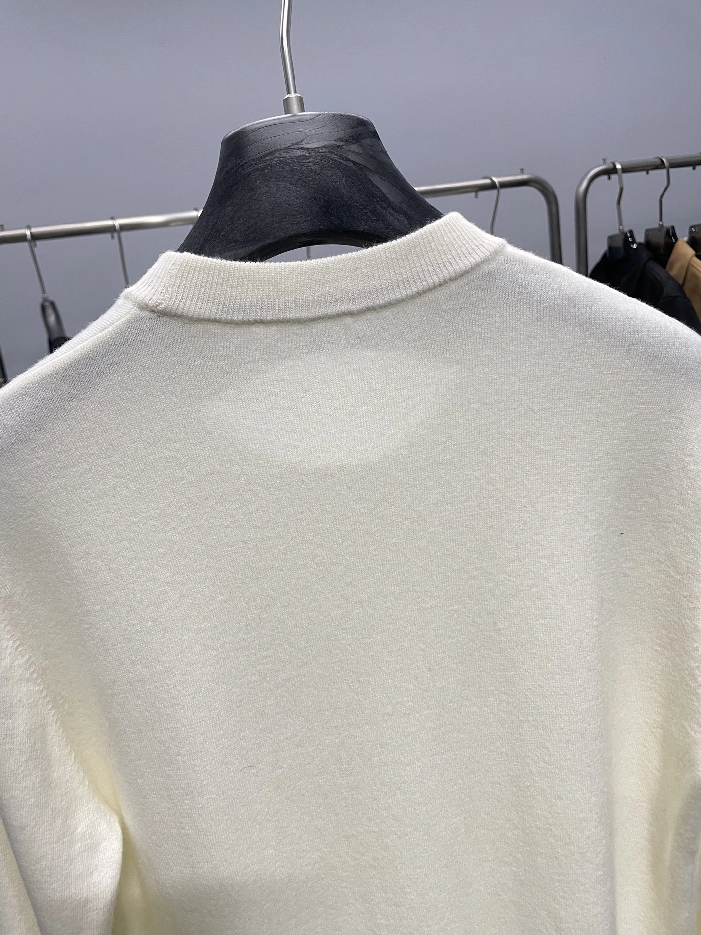Bald Eagle- 7o9385r high quality version cashmere wool 2Colour item:E-F360K1118-2
