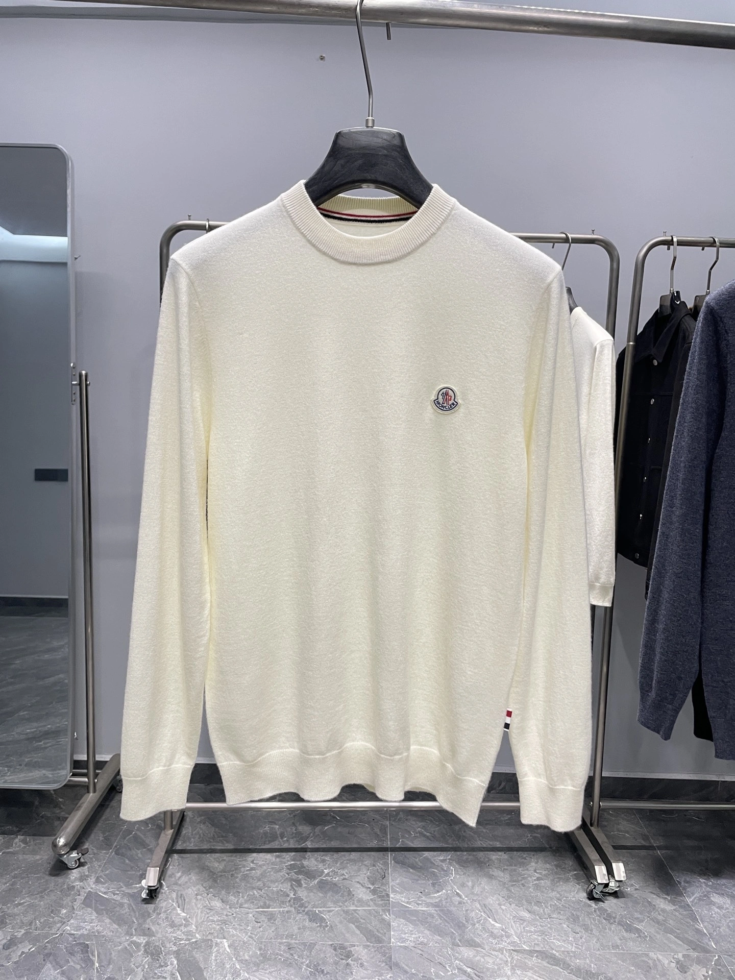 Bald Eagle- 7o9385r high quality version cashmere wool 2Colour item:E-F360K1118-2