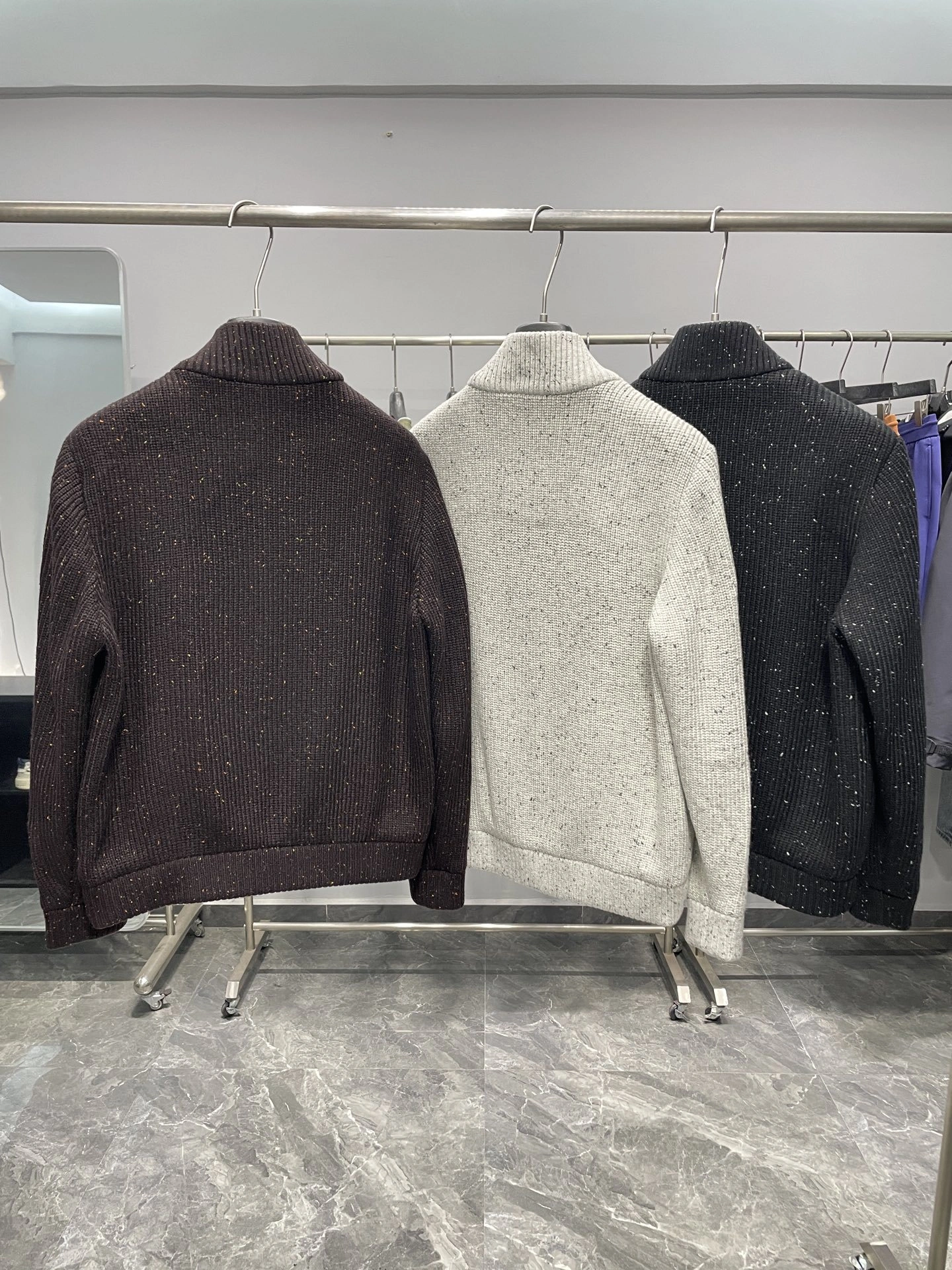 Bald Eagle- 8o5w5 wool 3colour item:E-F360K0333-3