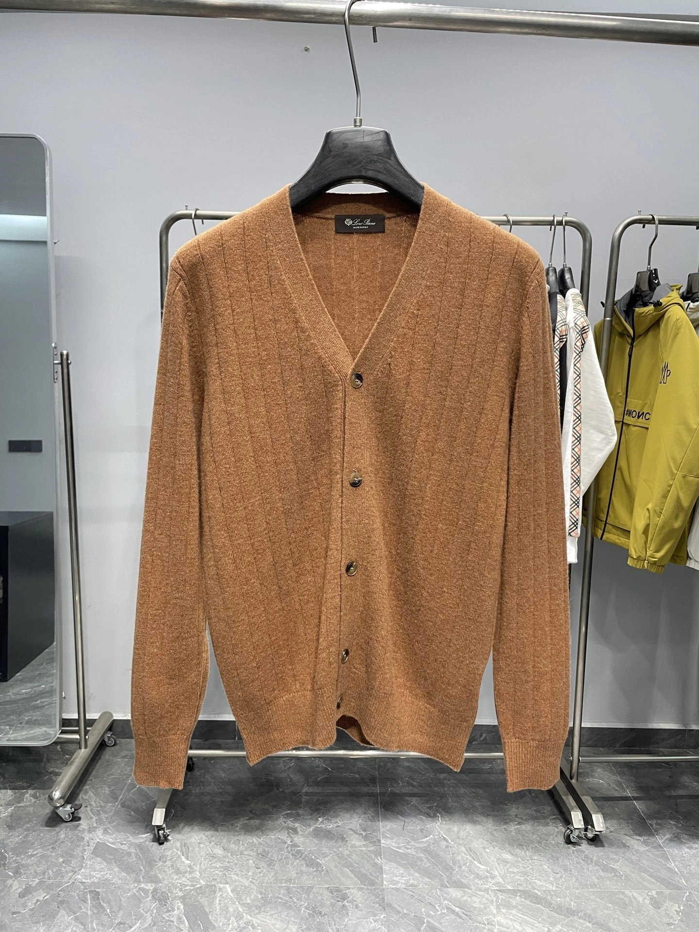 Bald Eagle- 8oro Pi191 high quality version wool 2 Colour item:E-F360K1007-2