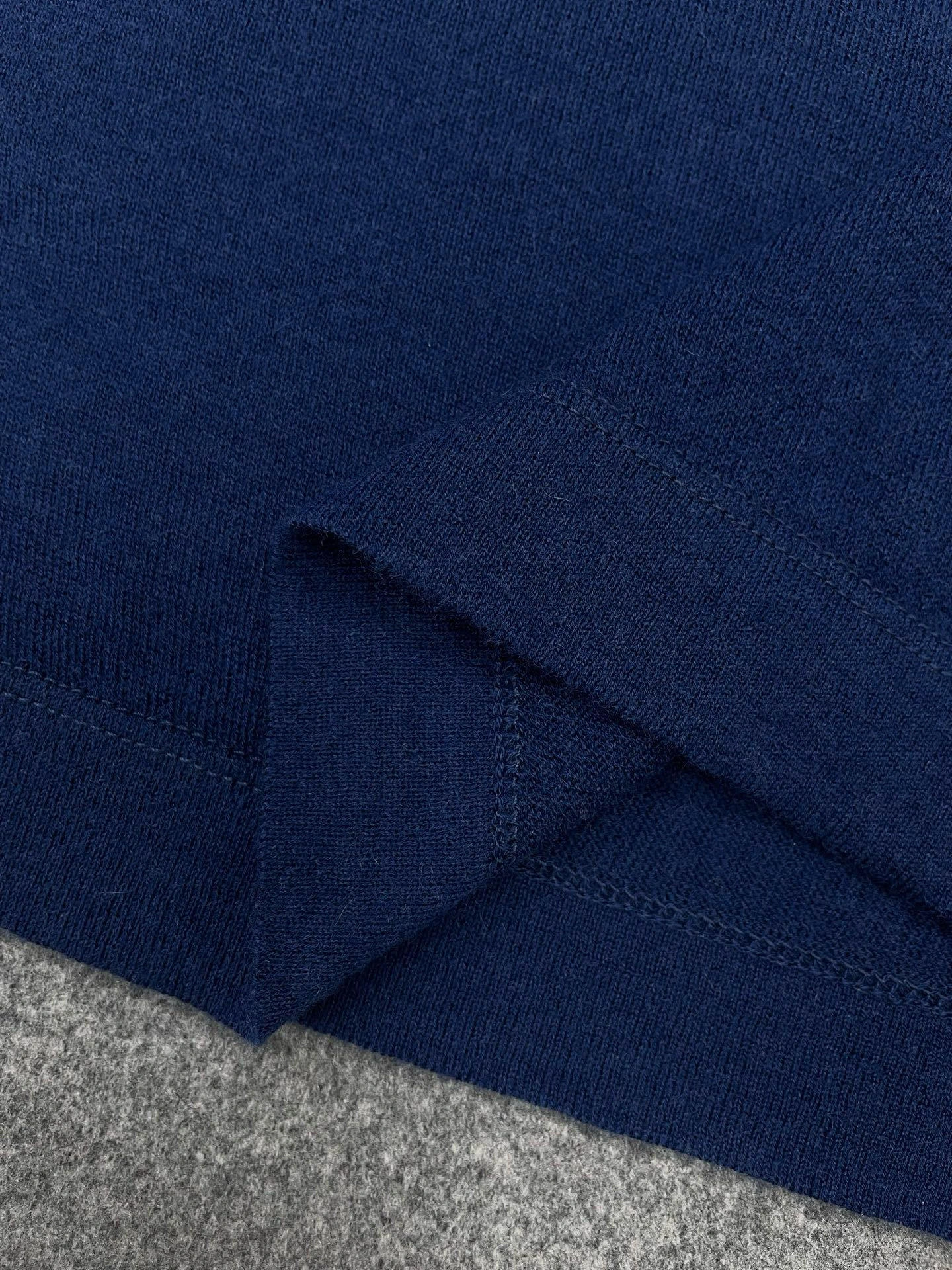 Bald Eagle- Pr141 cashmere item:E-F801H1228