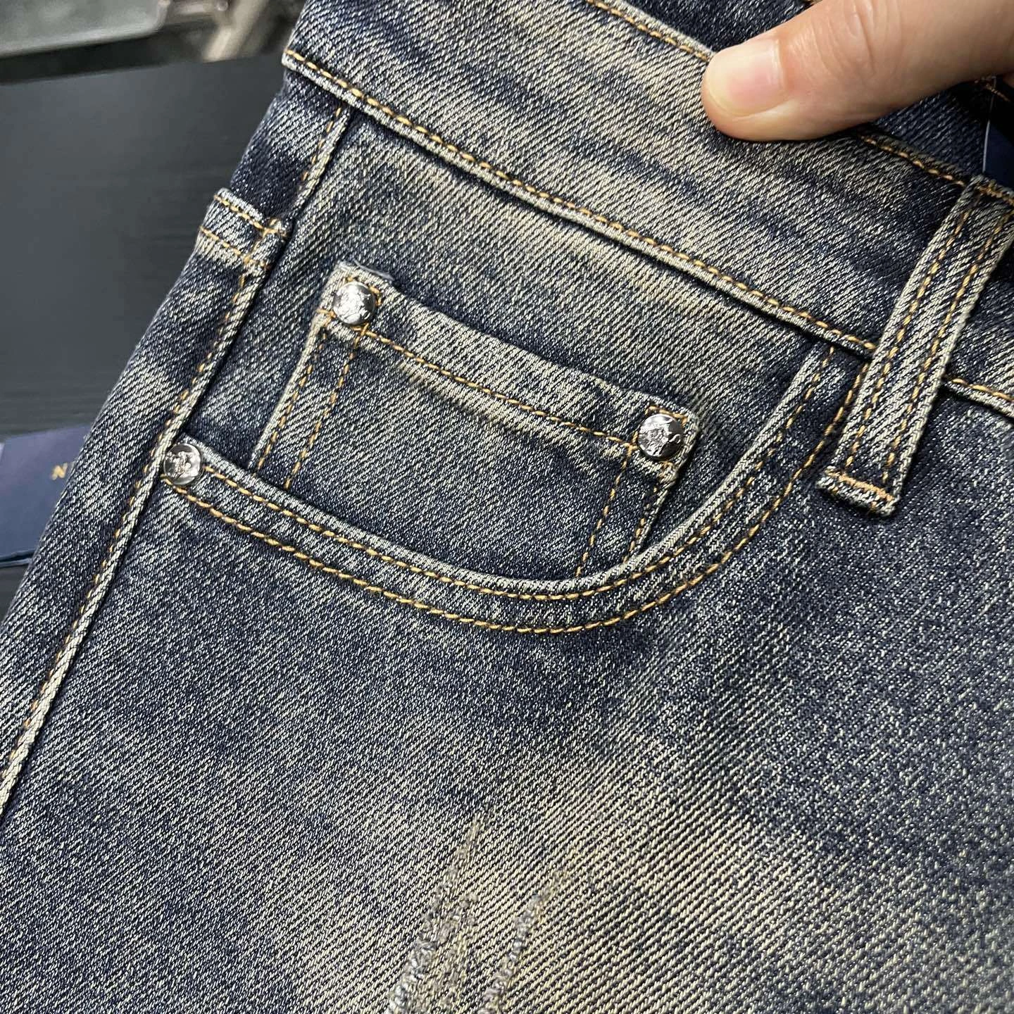 Bald Eagle- R18ph embroidery item:E-F360K0342