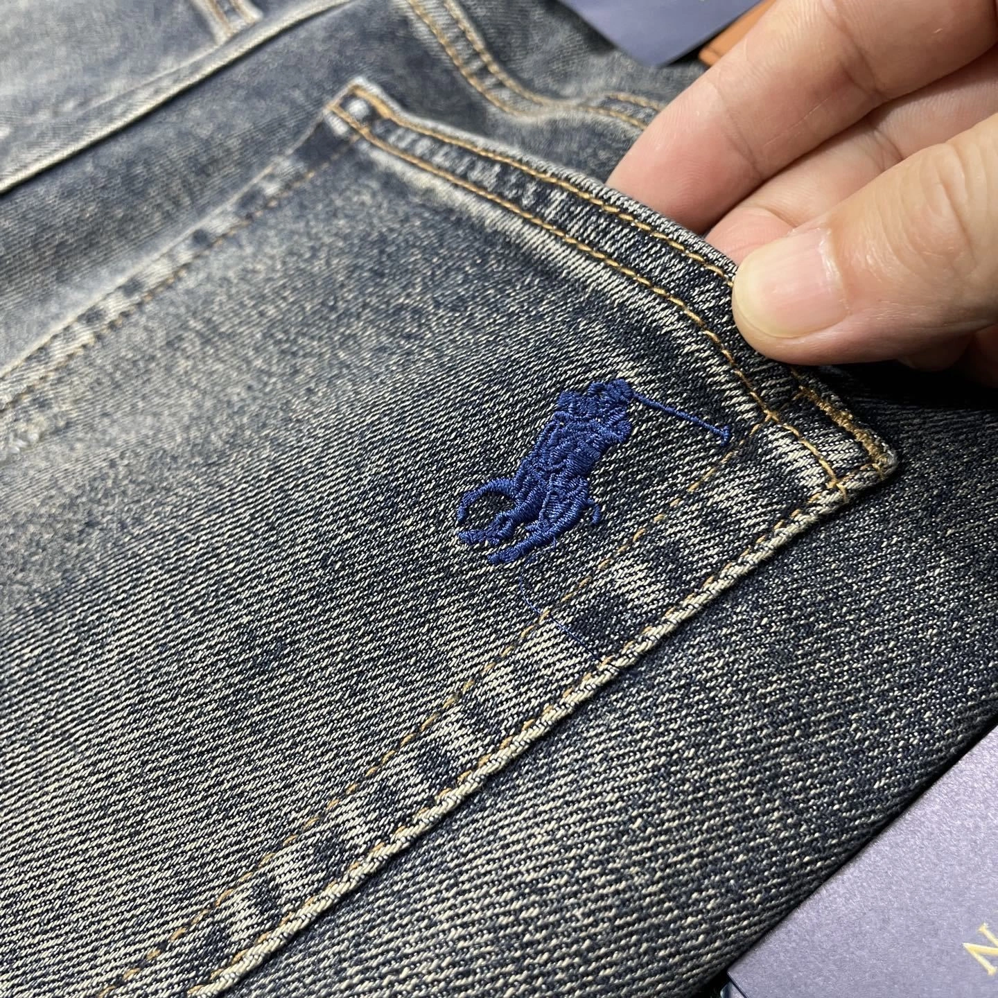 Bald Eagle- R18ph embroidery item:E-F360K0342