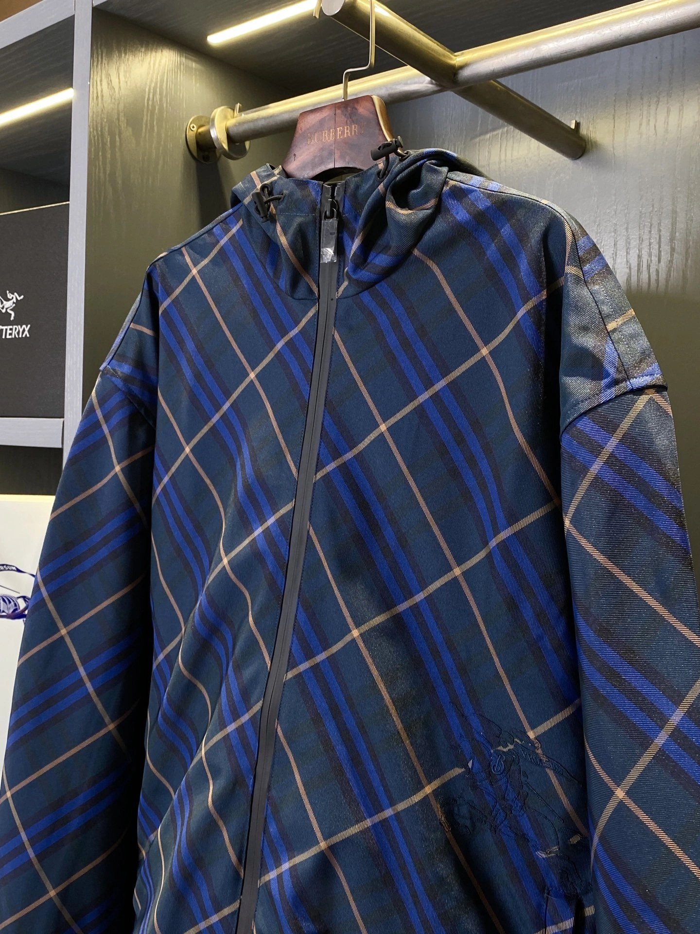 Bald eagle- 2ur25rry high quality version oversized 2Colour item:E-F020C3018-2