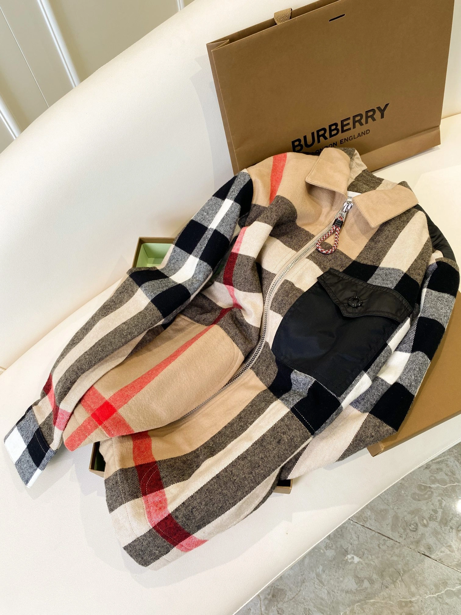 Bald eagle- 2ur25rry wool high quality oversized item:E-F020C3015