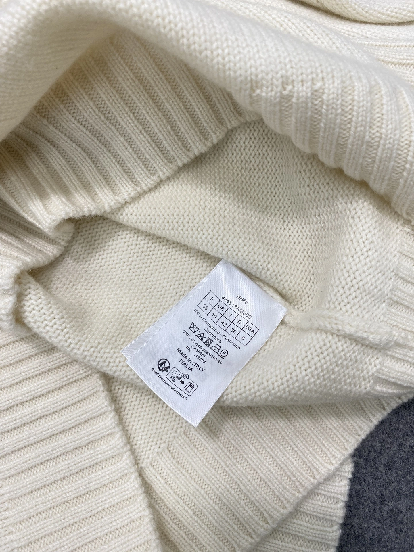 Bald eagle- 4ior cashmere quality version item:E-F801E2004
