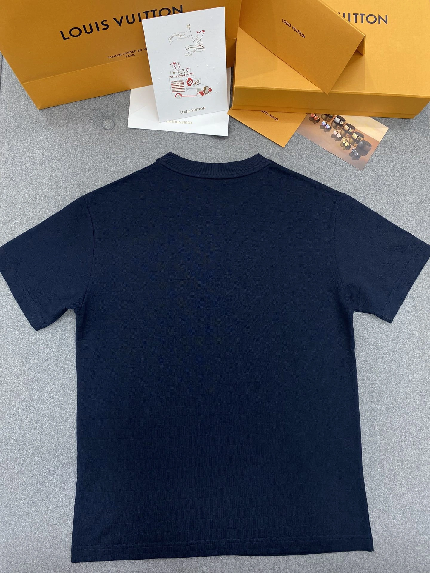 Bald eagle- 8V high quality version 2Colour item:D-F801G0709-2
