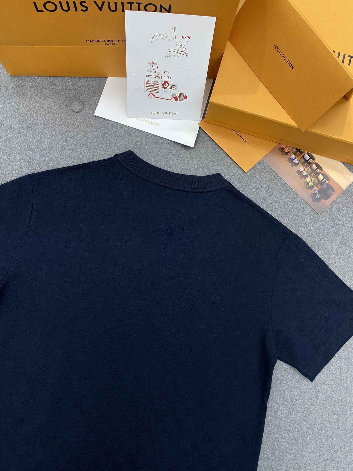 Bald eagle- 8V high quality version 2Colour item:D-F801G0709-2