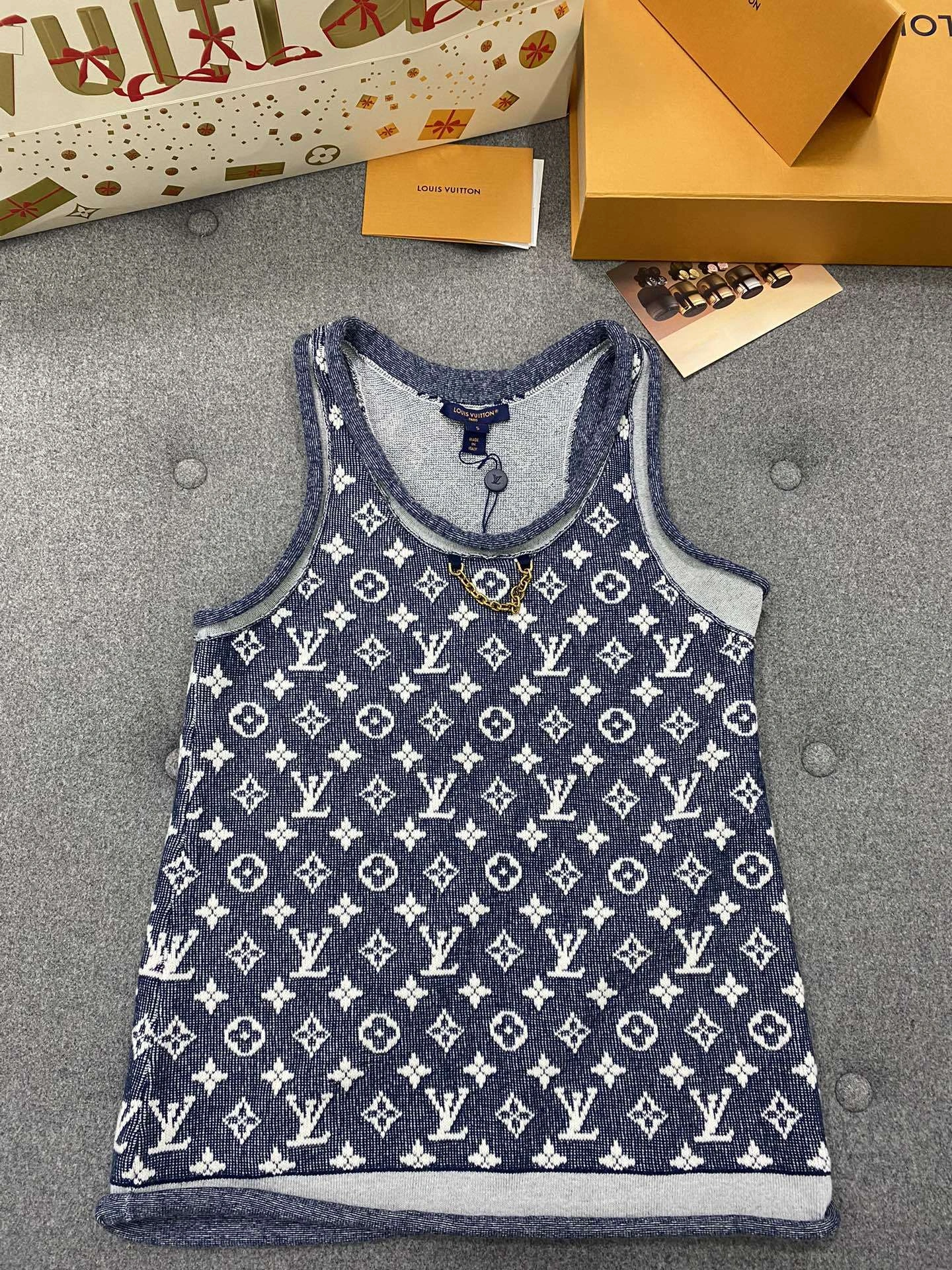 Bald eagle- 8V high quality version item:D-F801F1406