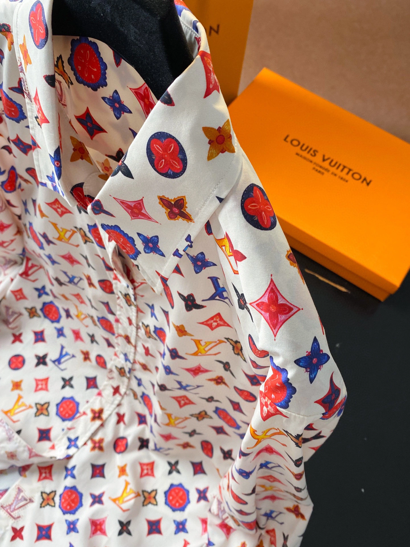 Bald eagle- 8V mulberry silk high quality version item:E-F020C3020