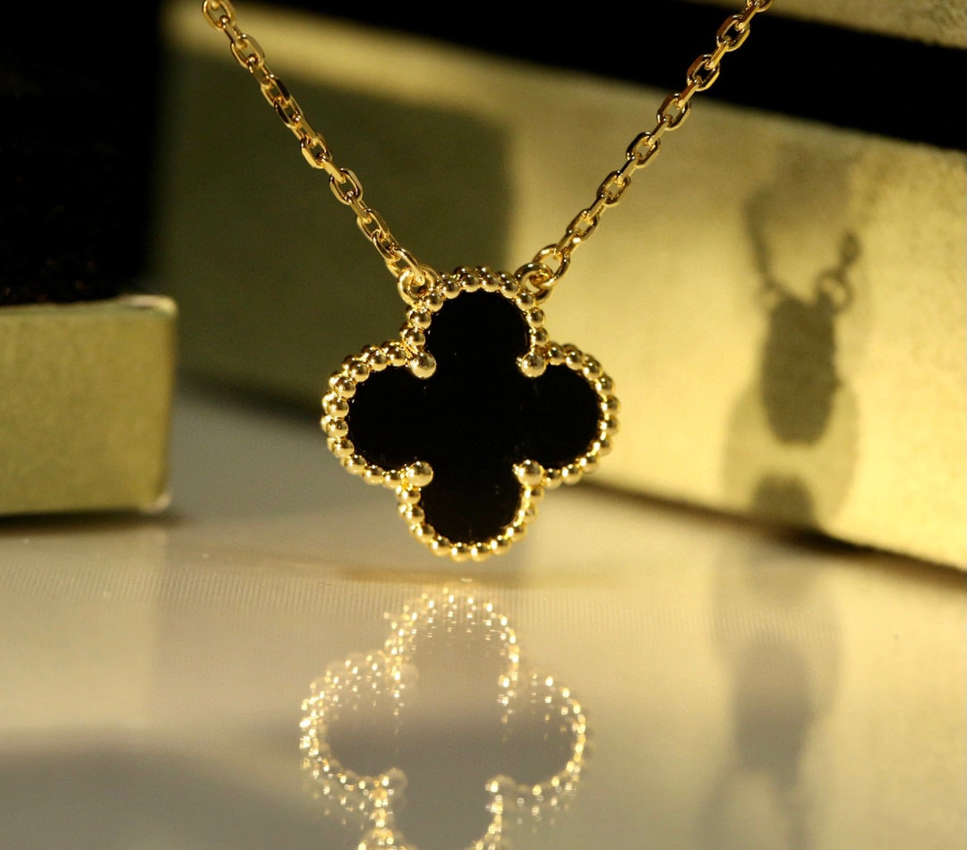 !&&&&Barbara----- item:B-S092J6438T